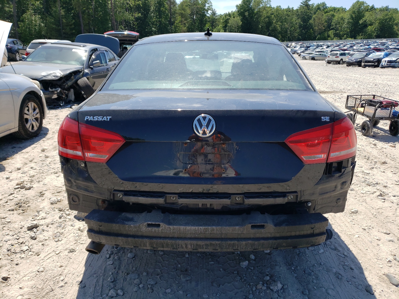 1VWBP7A31DC123636 2013 Volkswagen Passat Se