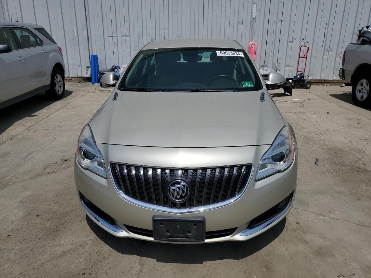 2014 Buick Regal - Image 5