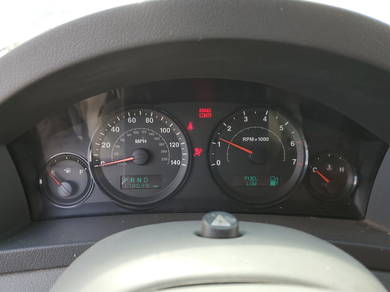 1J4GR48K45C661810 2005 Jeep Grand Cherokee Laredo