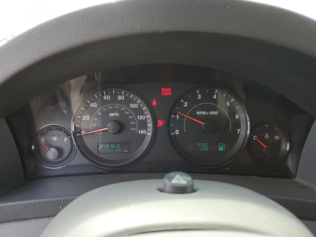 2005 Jeep Grand Cherokee Laredo VIN: 1J4GR48K45C661810 Lot: 59580264