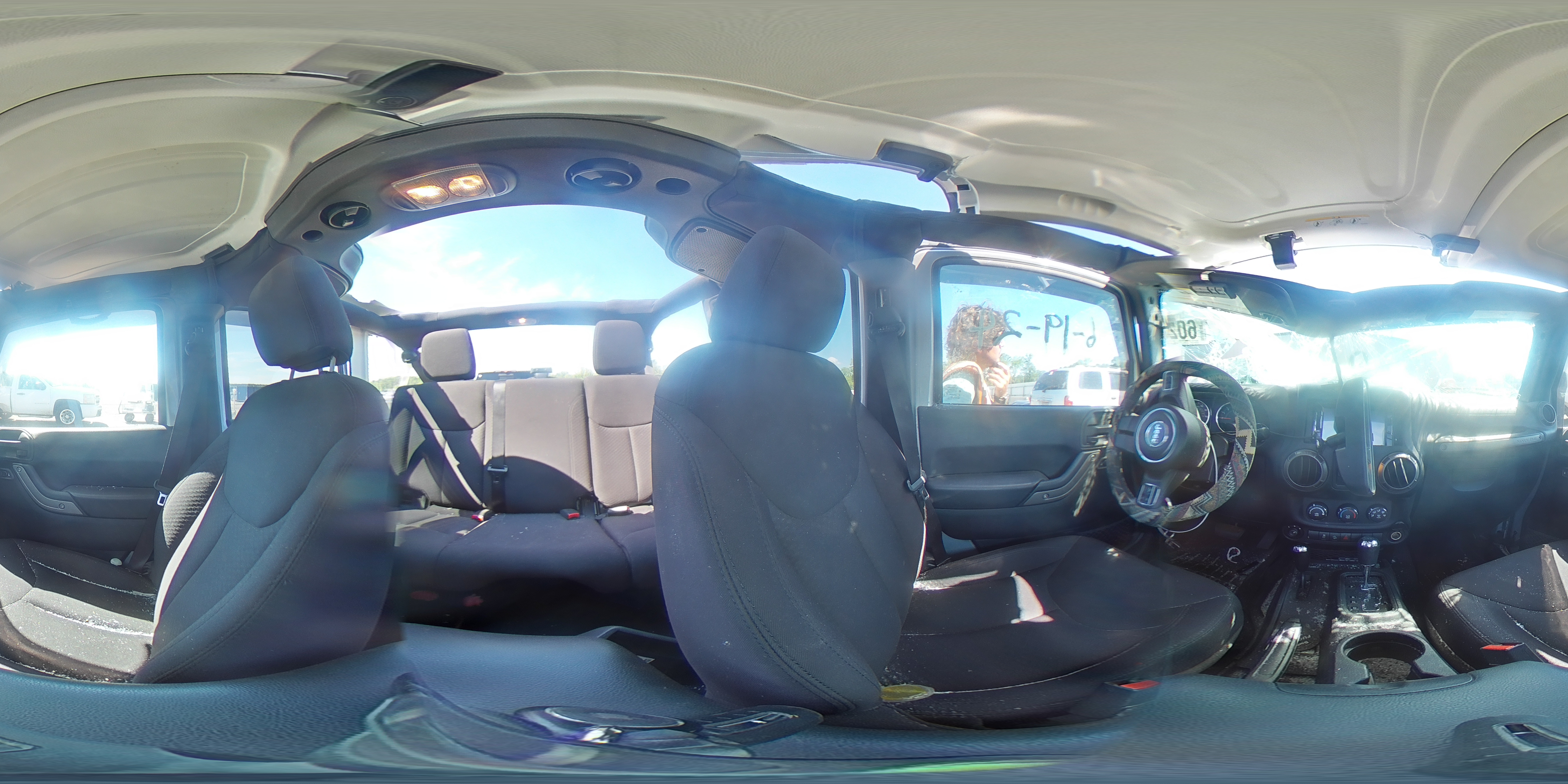 2015 Jeep Wrangler - Image 12