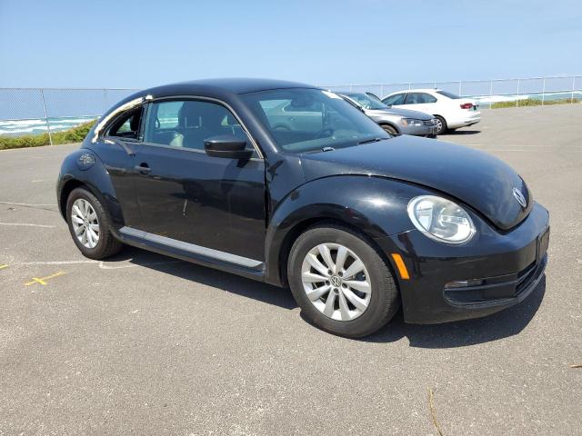 Хетчбеки VOLKSWAGEN BEETLE 2015 Чорний