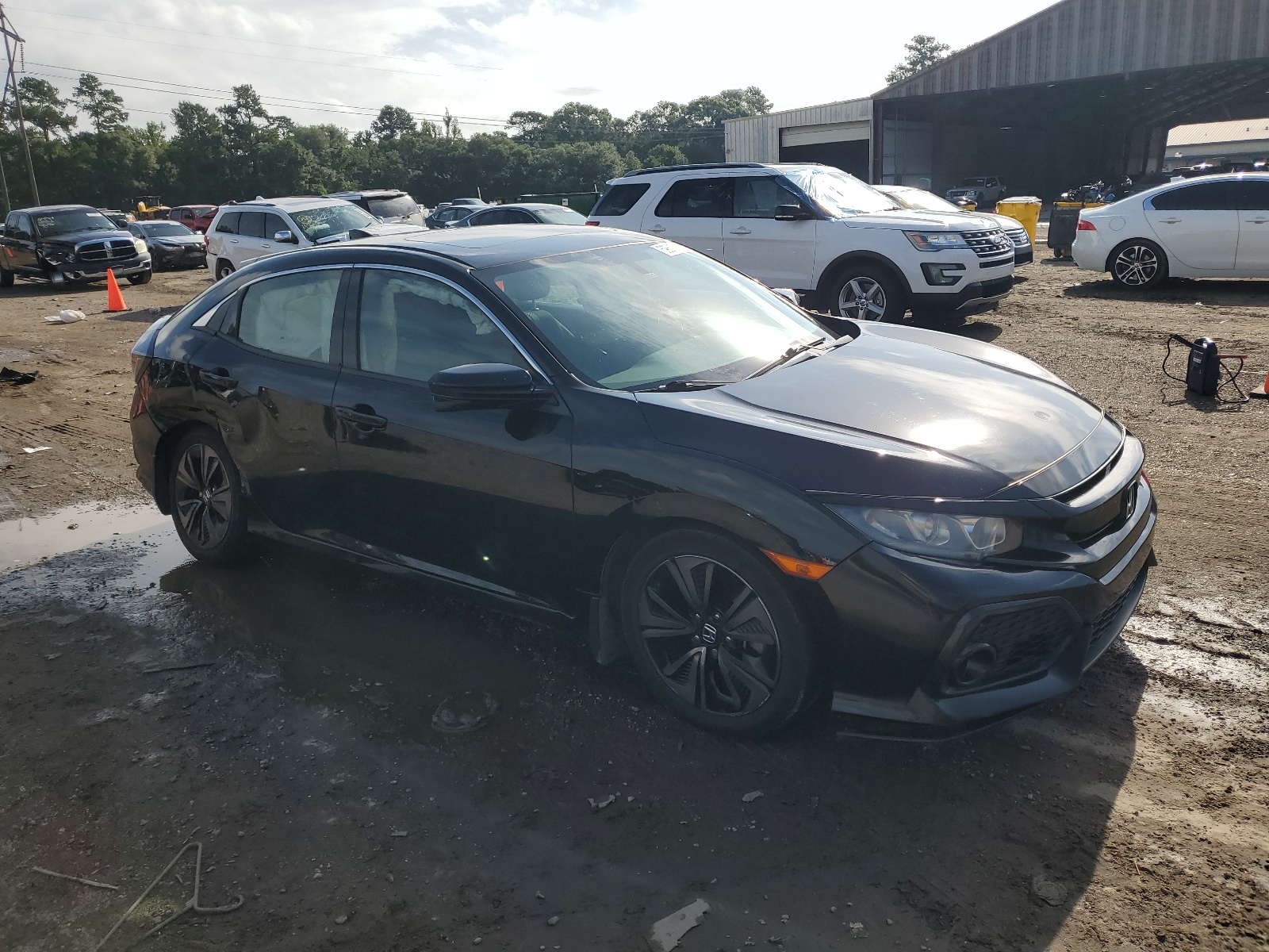 2018 Honda Civic Ex vin: SHHFK7H56JU208320