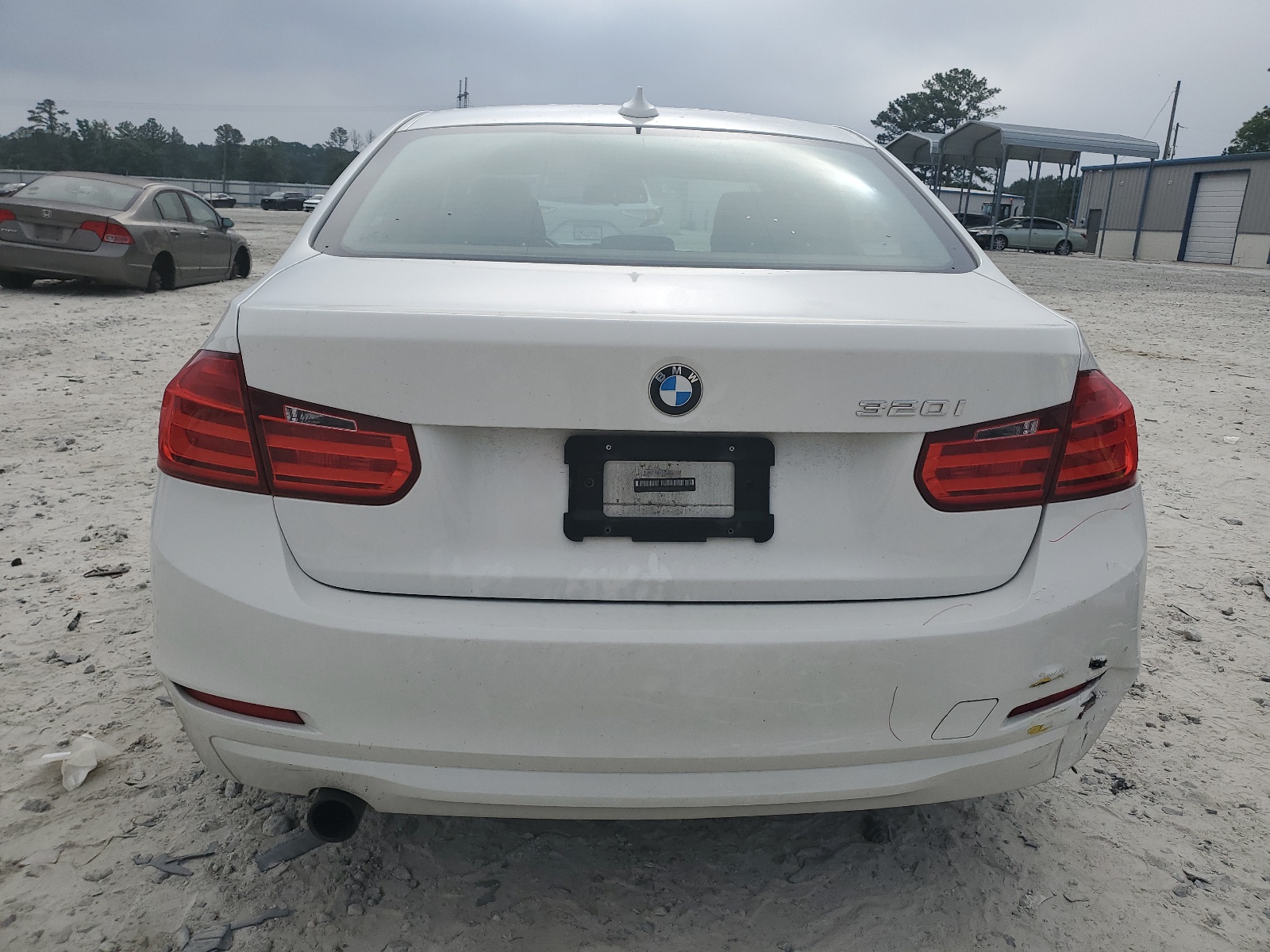 WBA3B1G55FNT03038 2015 BMW 320 I