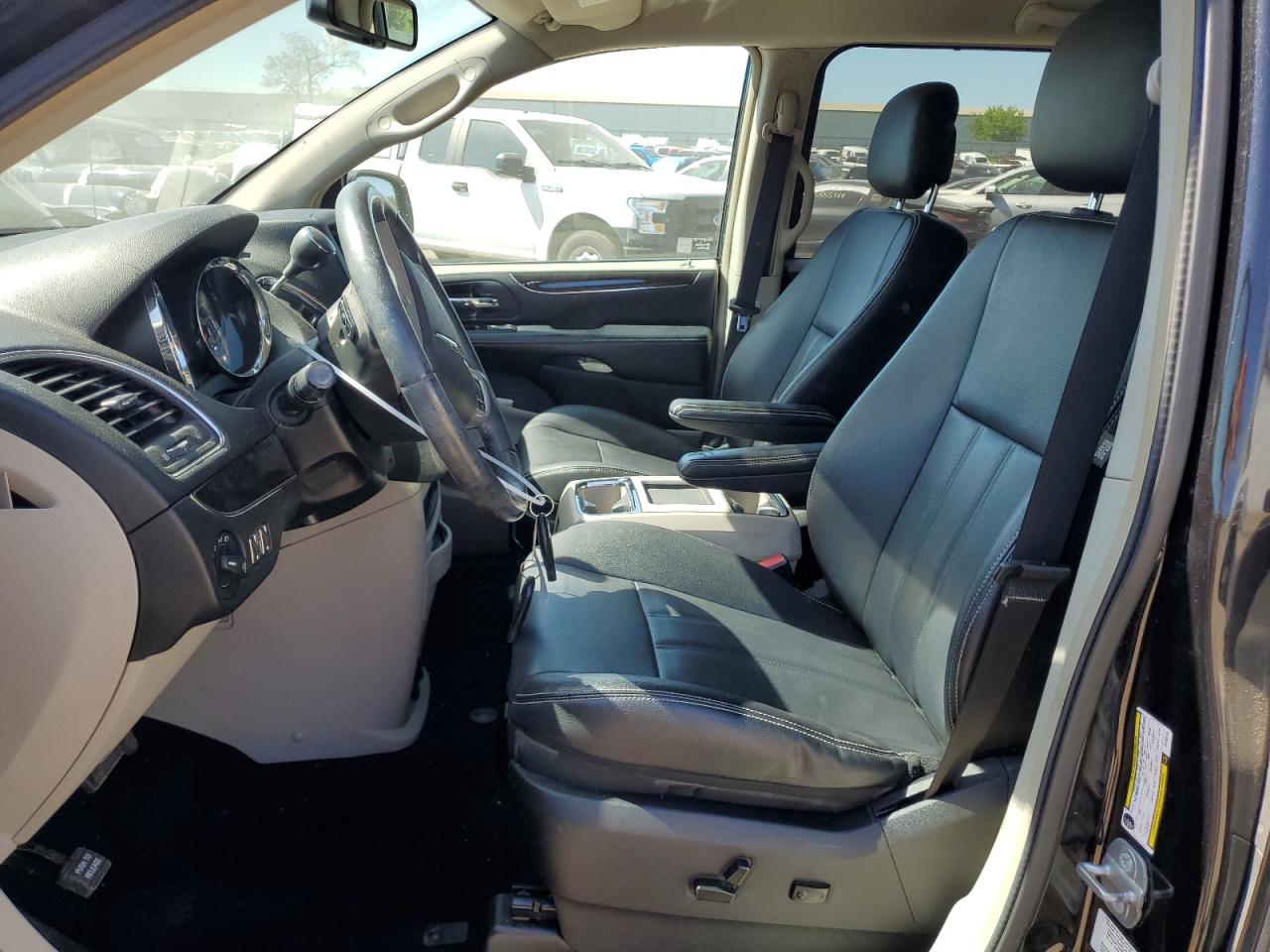 2014 Chrysler Town & Country Touring VIN: 2C4RC1BG4ER333152 Lot: 58632564