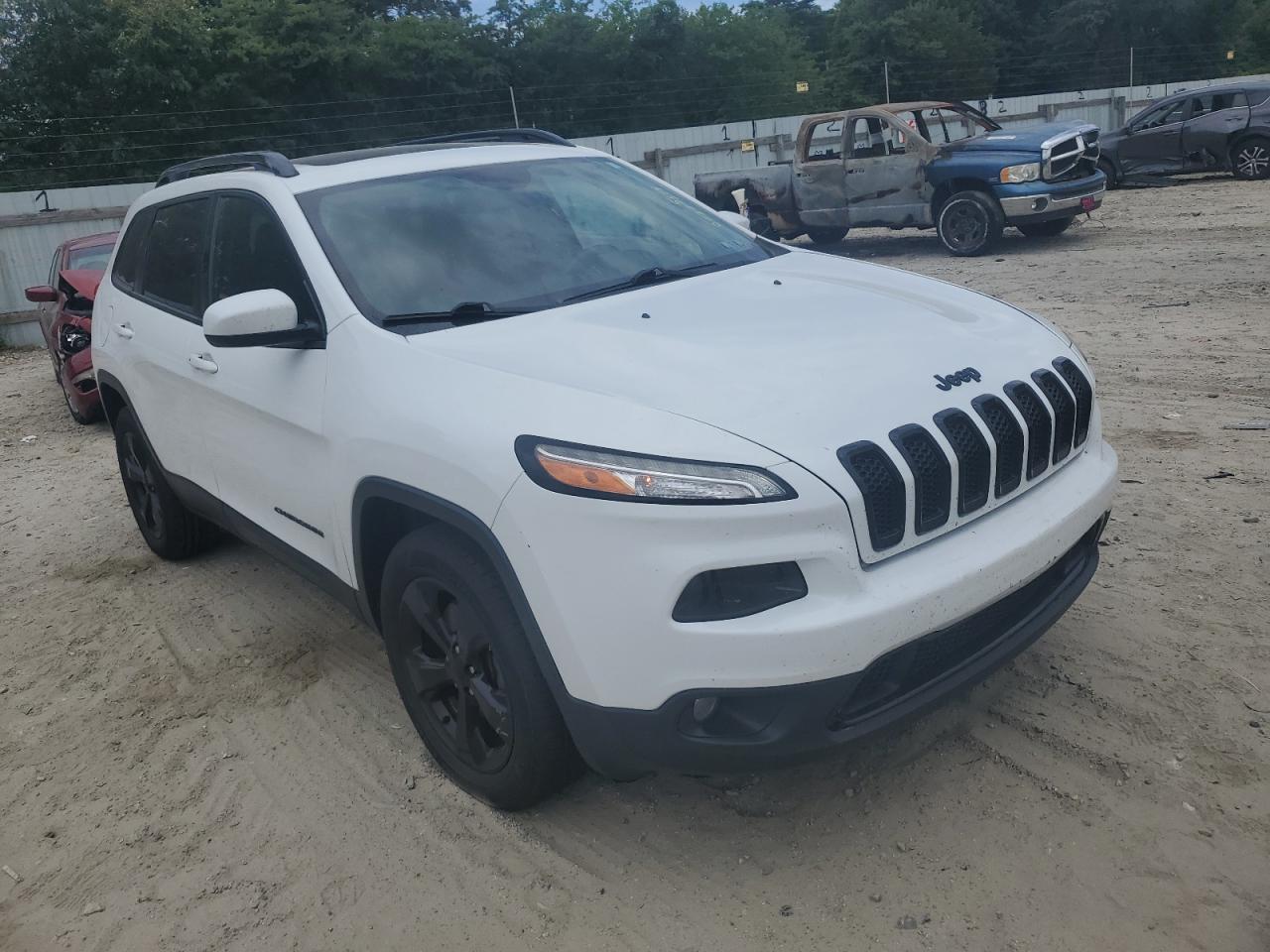 2016 Jeep Cherokee Latitude VIN: 1C4PJMCSXGW197931 Lot: 60305514