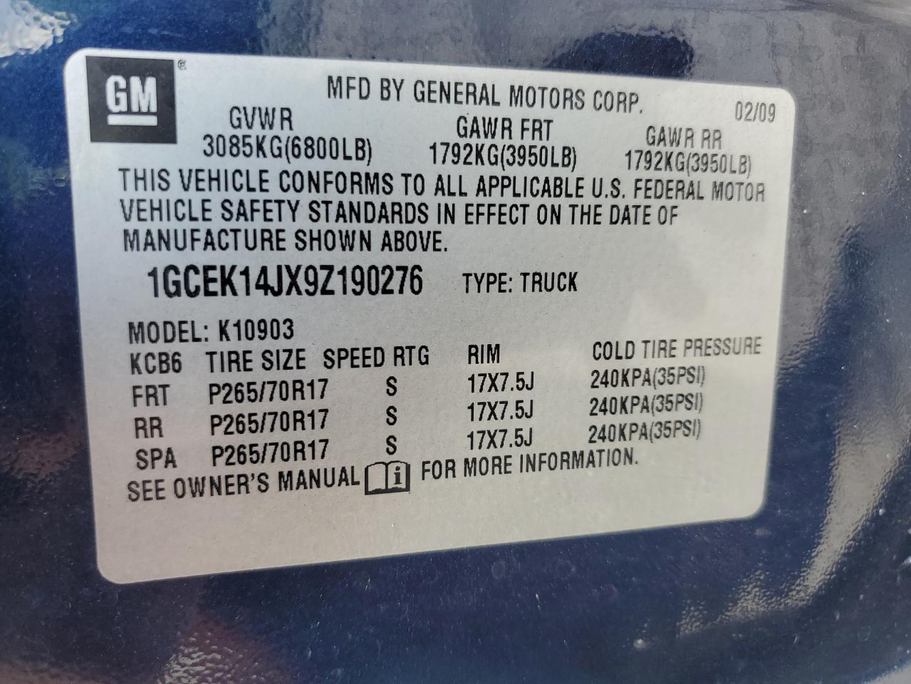 2009 Chevrolet Silverado - Image 12