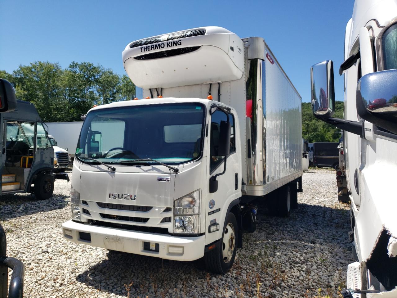 2019 Isuzu Nrr  იყიდება West Warren-ში, MA - Vandalism