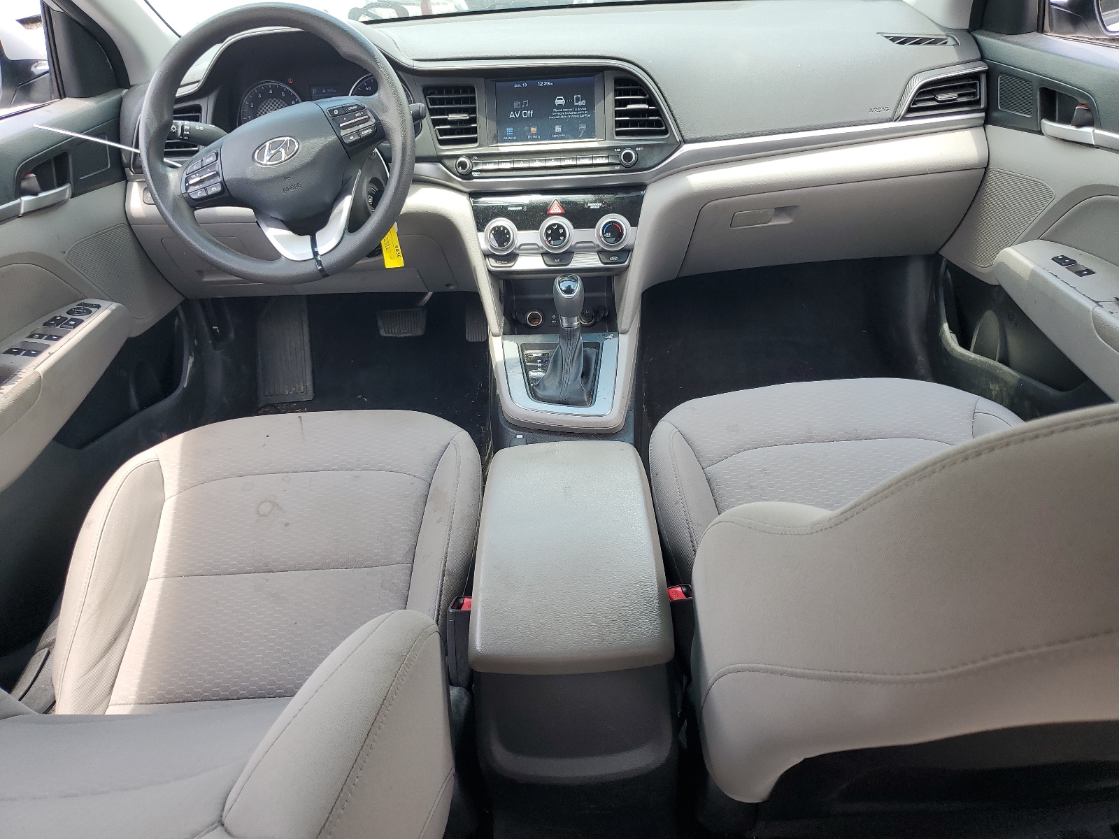 5NPD84LF8KH462846 2019 Hyundai Elantra Sel