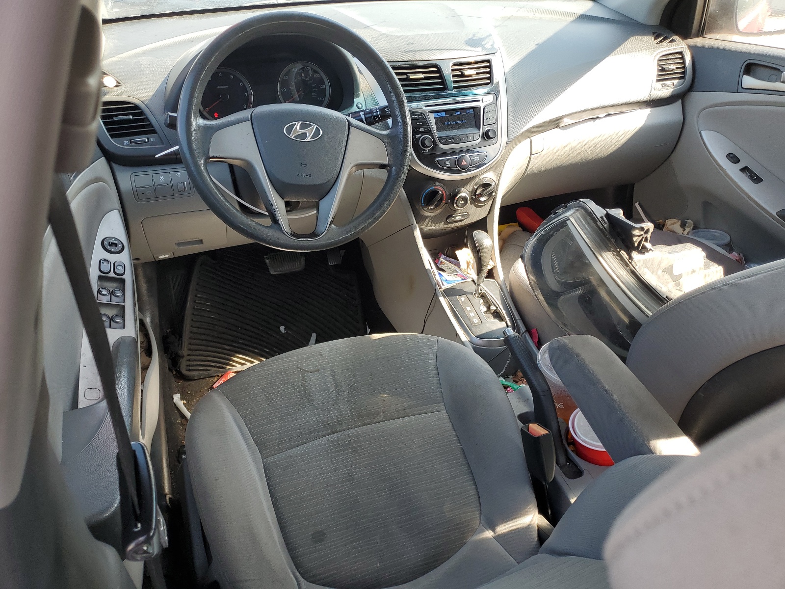 KMHCT4AE7GU031931 2016 Hyundai Accent Se