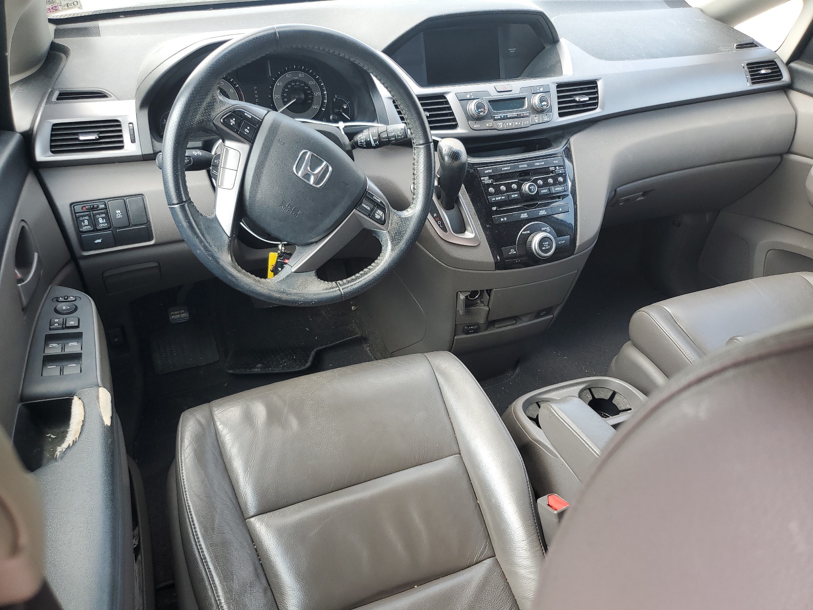 5FNRL5H67BB030749 2011 Honda Odyssey Exl