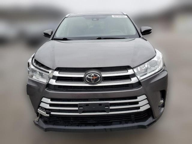  TOYOTA HIGHLANDER 2017 Серый