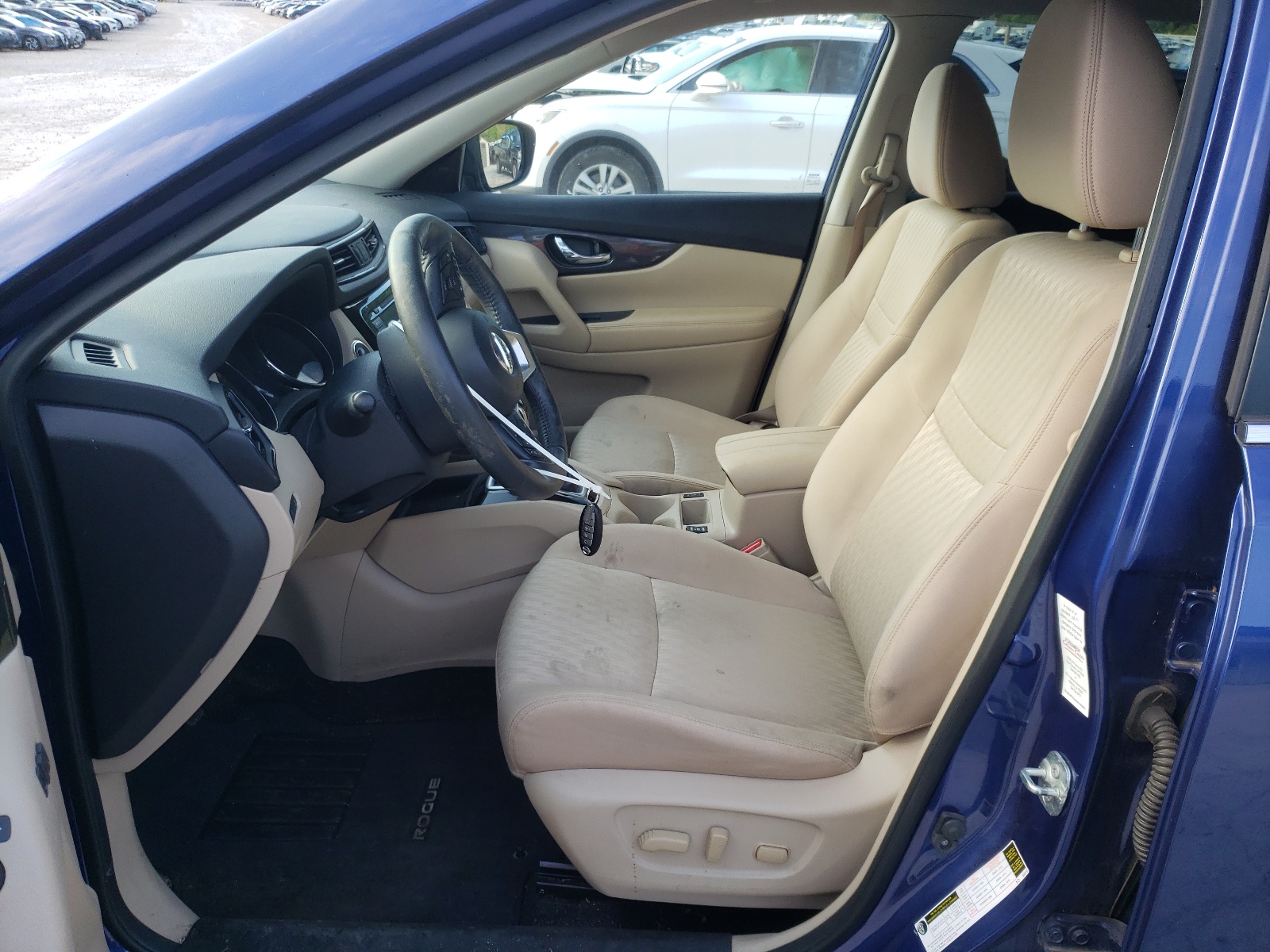 KNMAT2MT9JP588419 2018 Nissan Rogue S