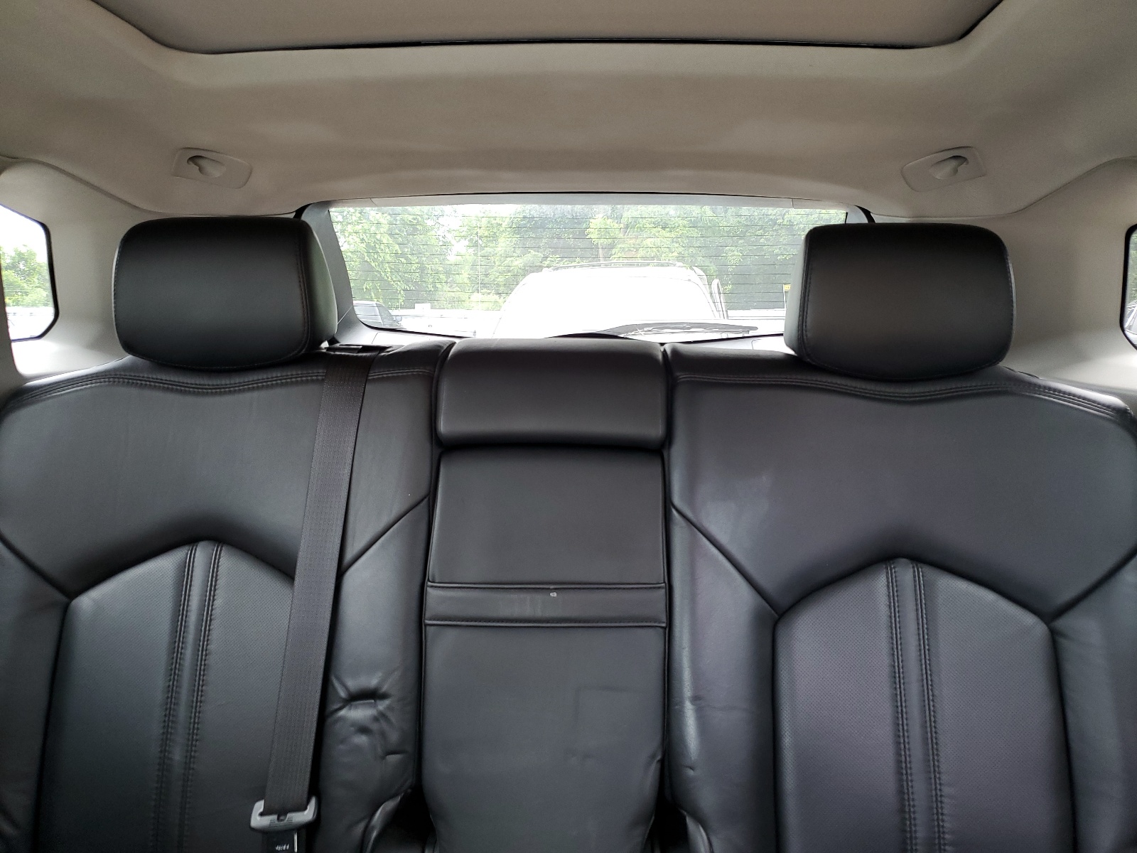 3GYFNAEYXBS512368 2011 Cadillac Srx Luxury Collection