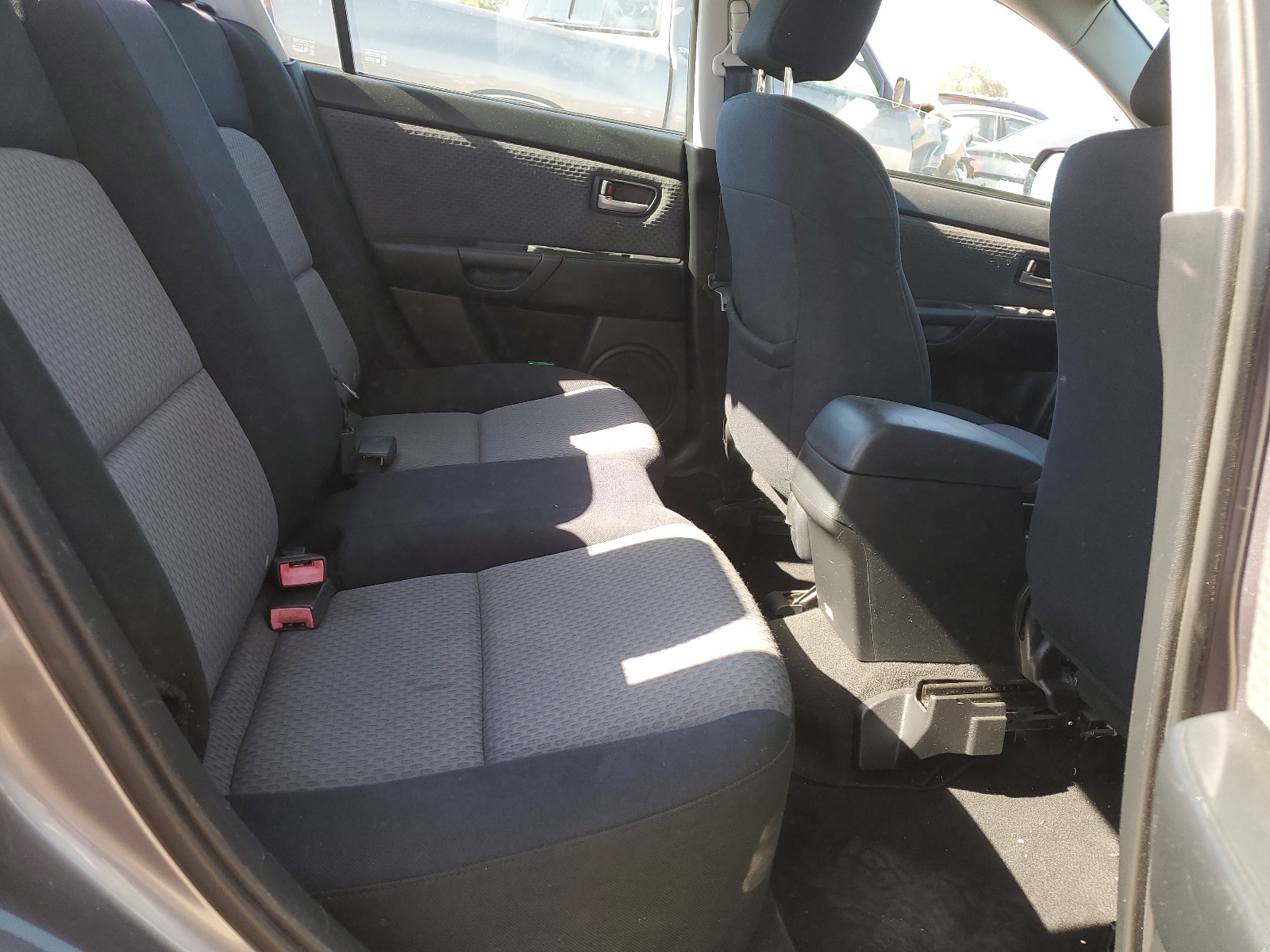 JM1BK12G761433191 2006 Mazda 3 I