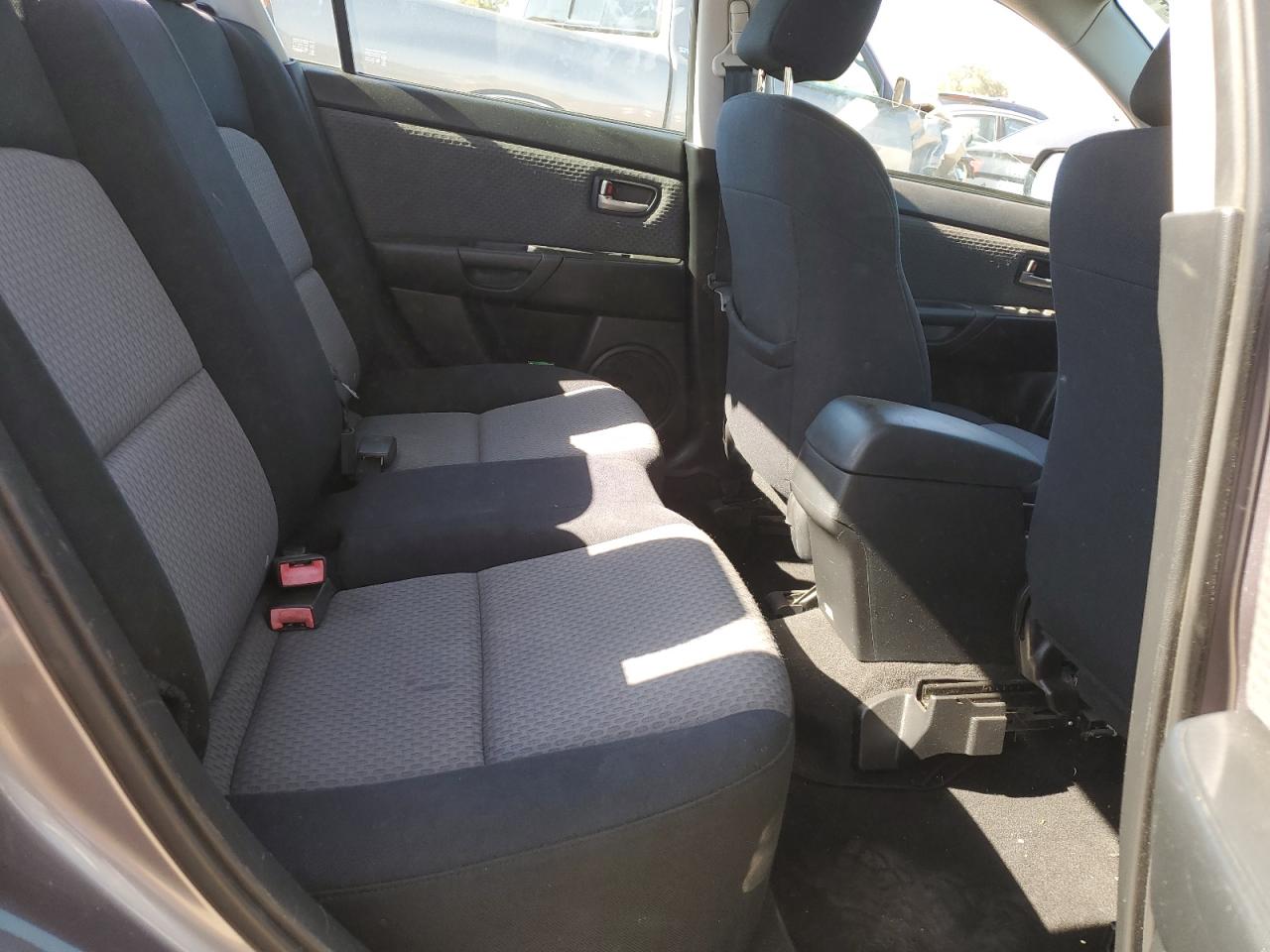 2006 Mazda 3 I VIN: JM1BK12G761433191 Lot: 61167024