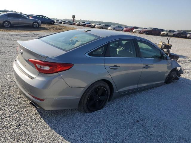 Седаны HYUNDAI SONATA 2015 Серебристый
