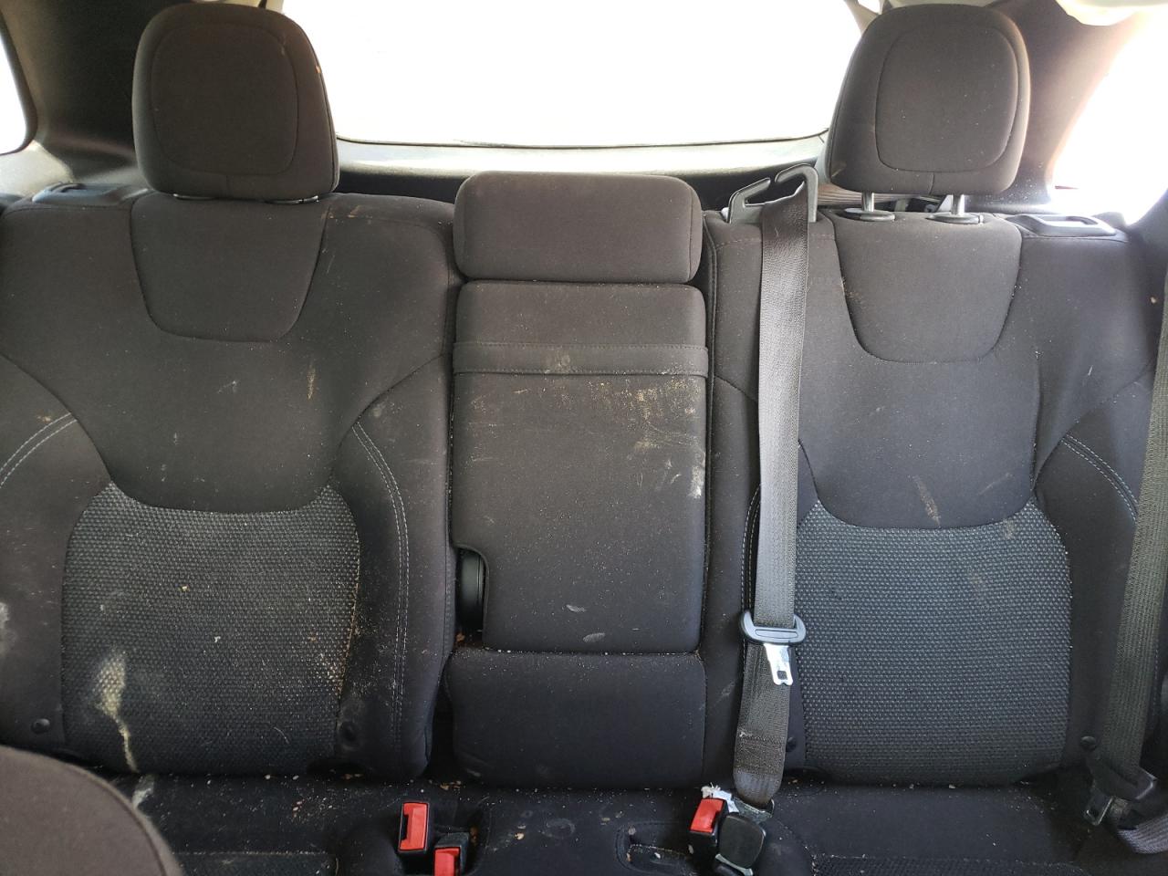 2019 Jeep Cherokee Latitude VIN: 1C4PJLCB1KD220978 Lot: 59843594