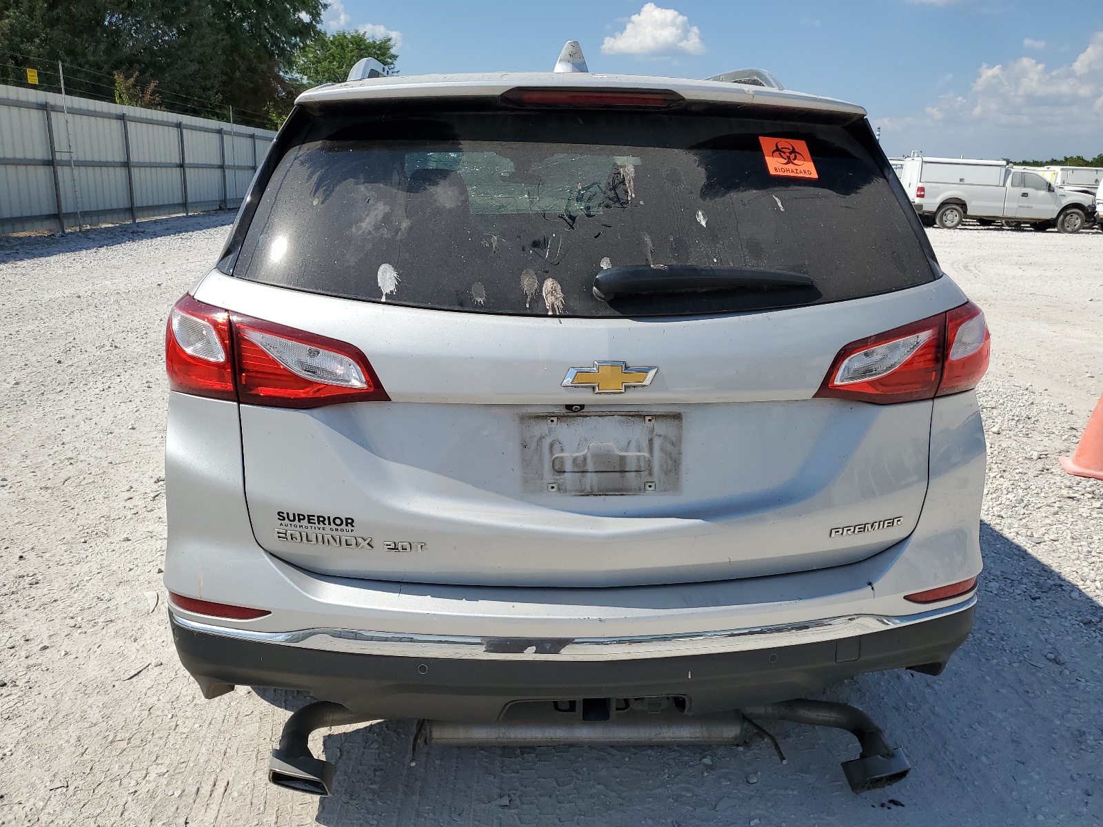 2GNAXPEX8K6165696 2019 Chevrolet Equinox Premier
