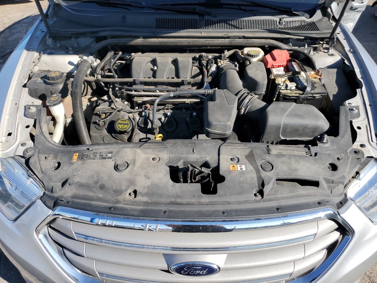 1FAHP2H87HG132329 2017 Ford Taurus Sel