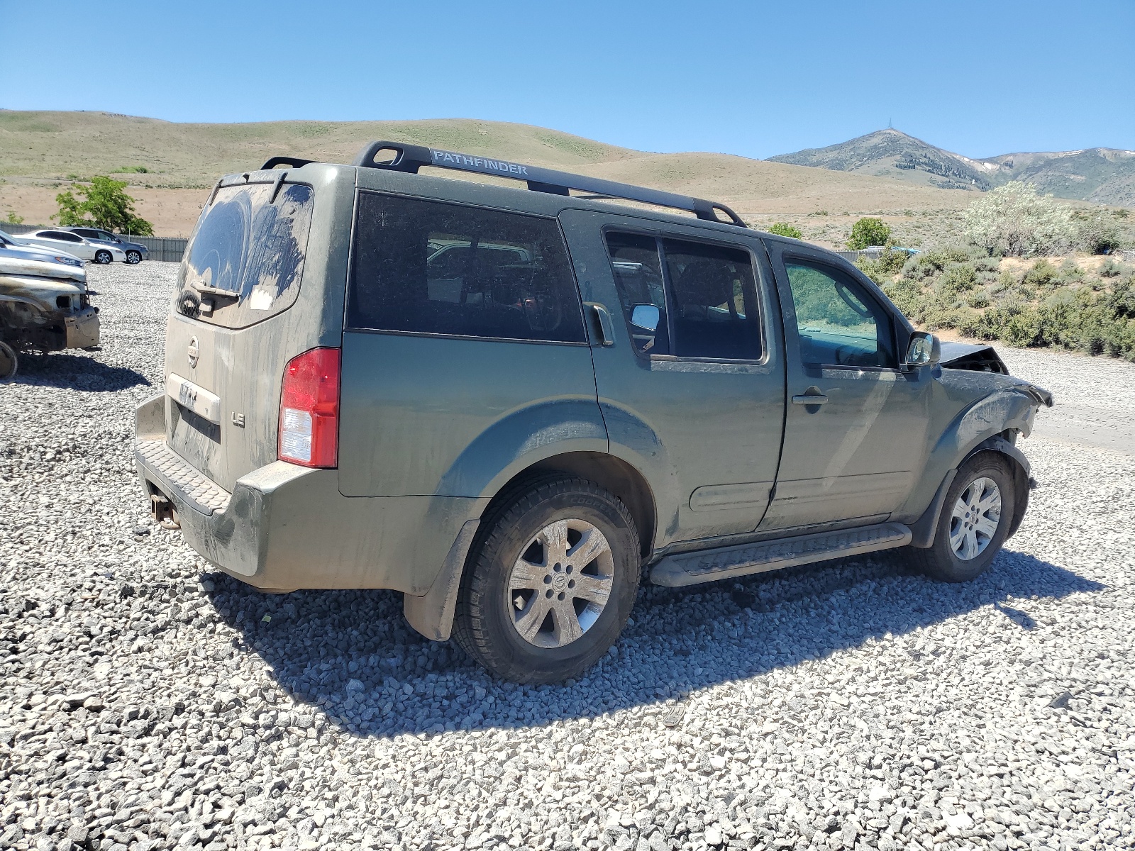 5N1AR18W75C721992 2005 Nissan Pathfinder Le