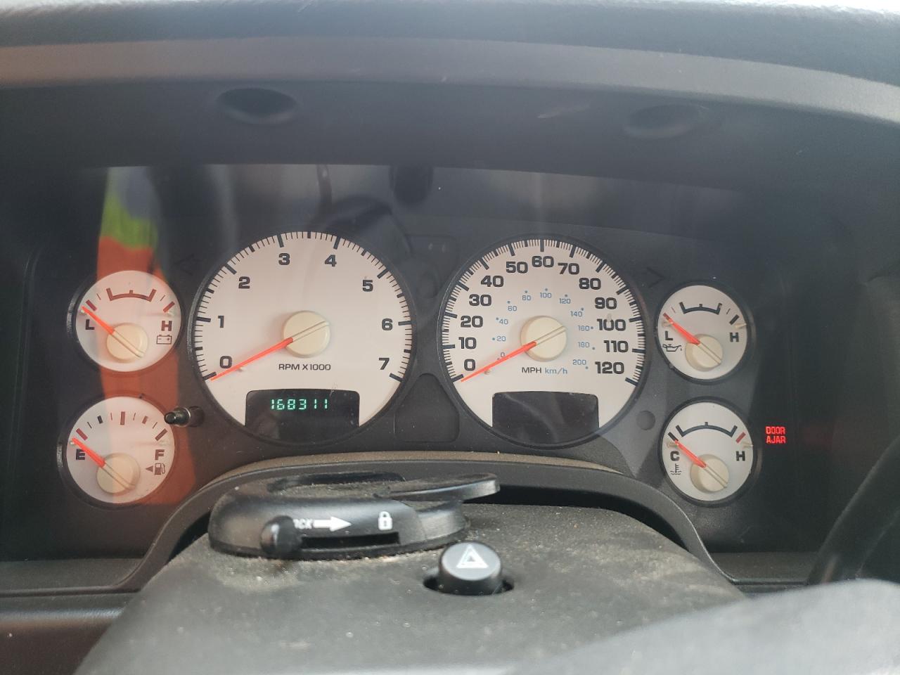 2005 Dodge Ram 1500 St VIN: 1D7HU18D05S215920 Lot: 59334044