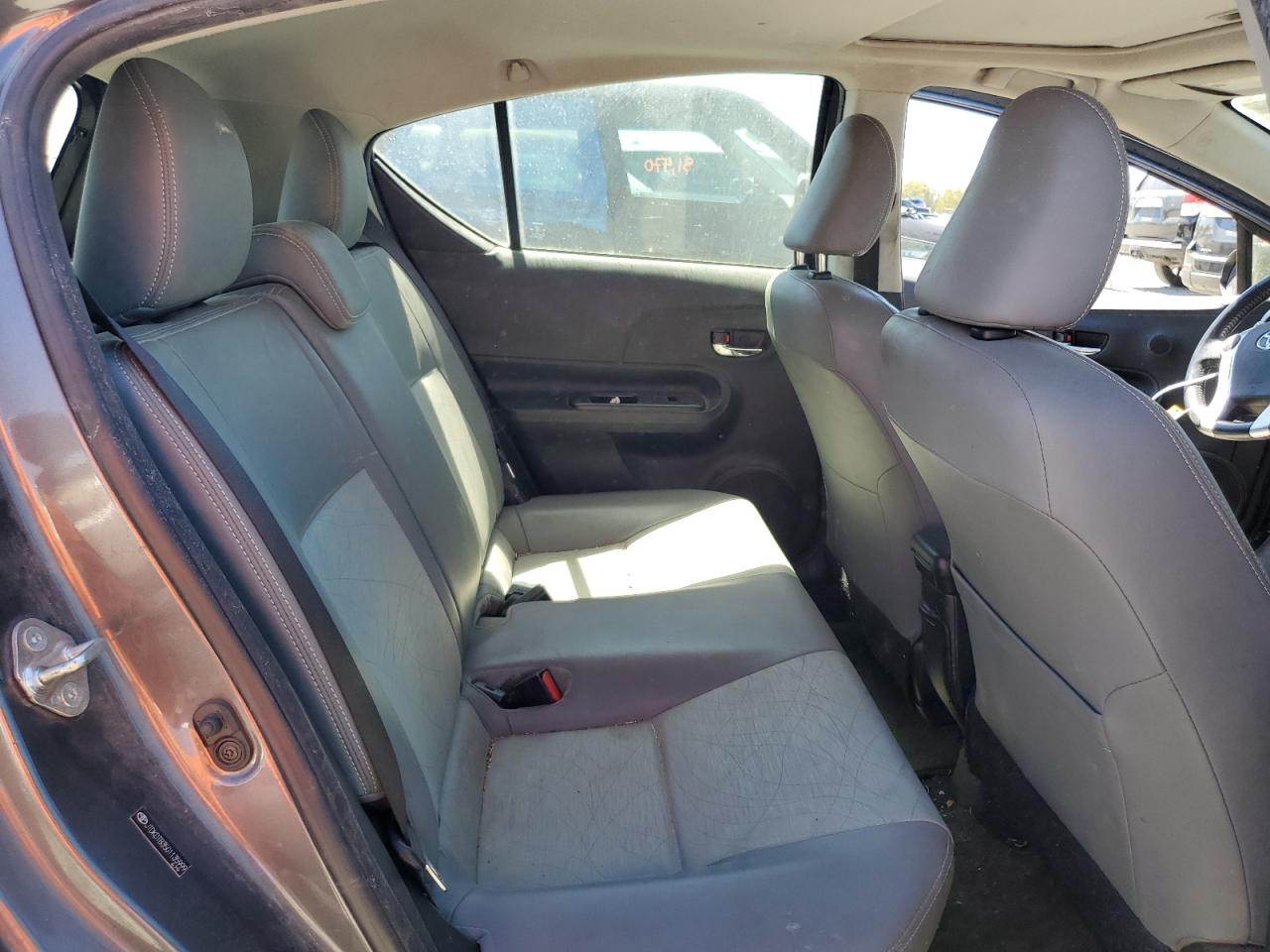 2016 Toyota Prius C VIN: JTDKDTB35G1135999 Lot: 61158904