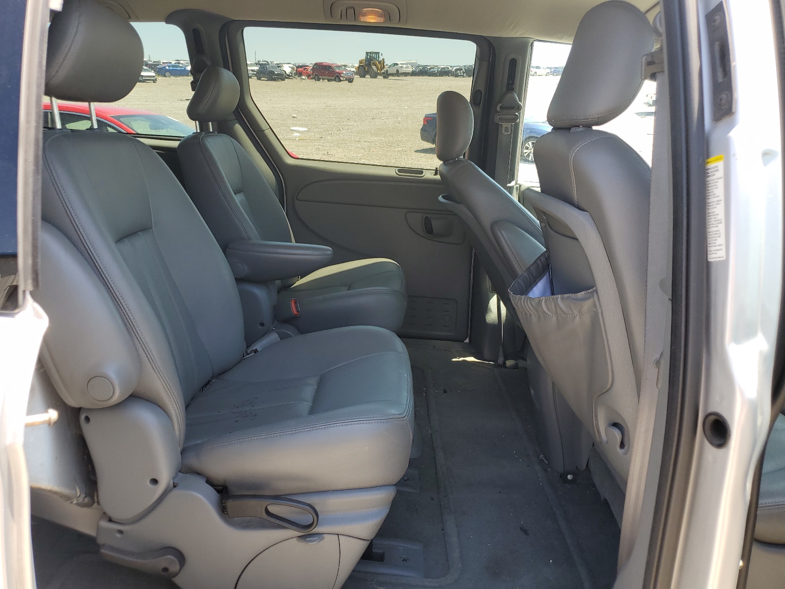 2C8GP54L74R600214 2004 Chrysler Town & Country Touring