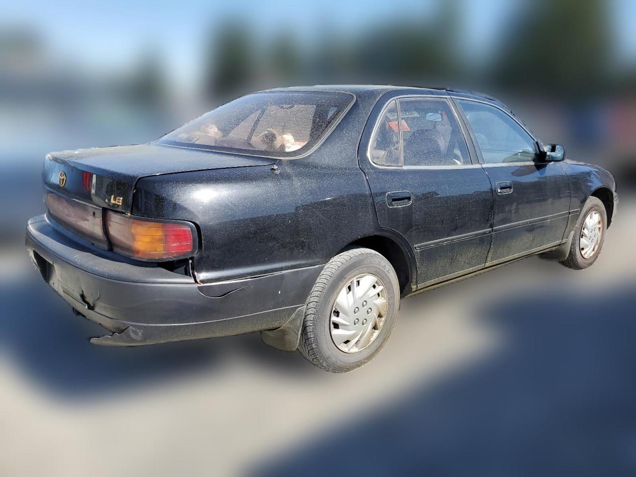 JT2SK12E8R0268107 1994 Toyota Camry Le