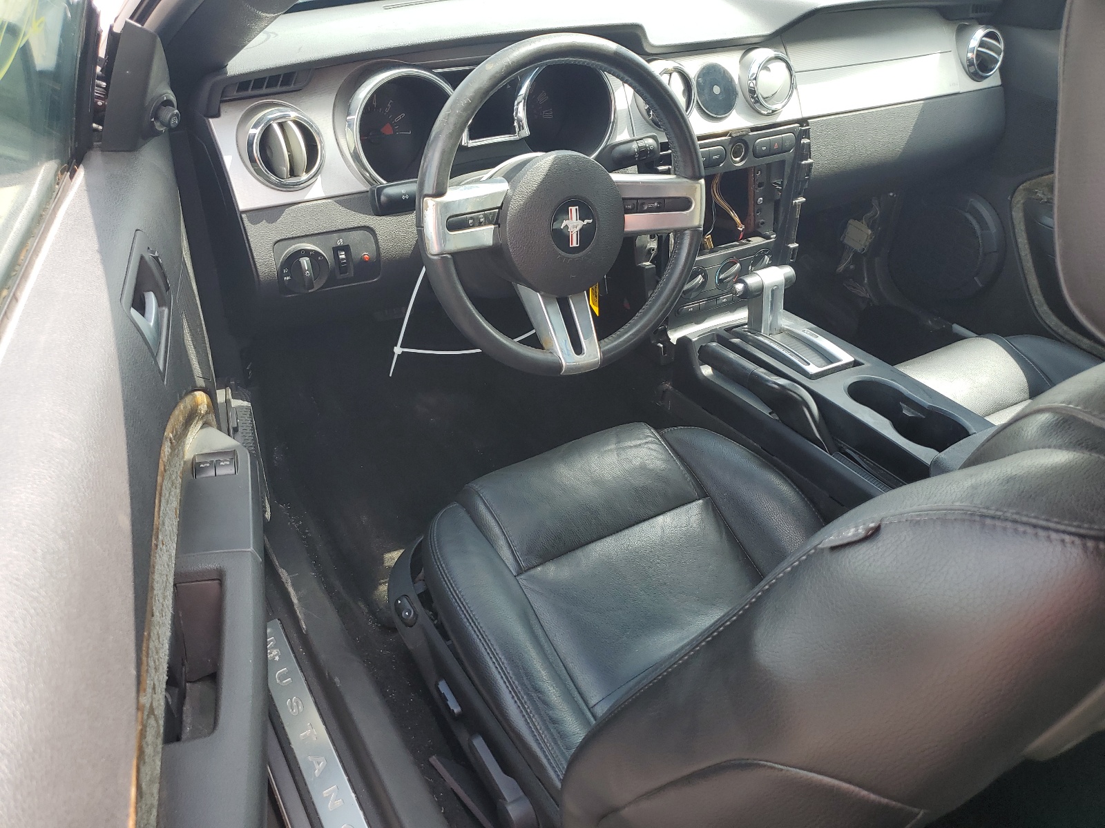 1ZVHT80N365191538 2006 Ford Mustang