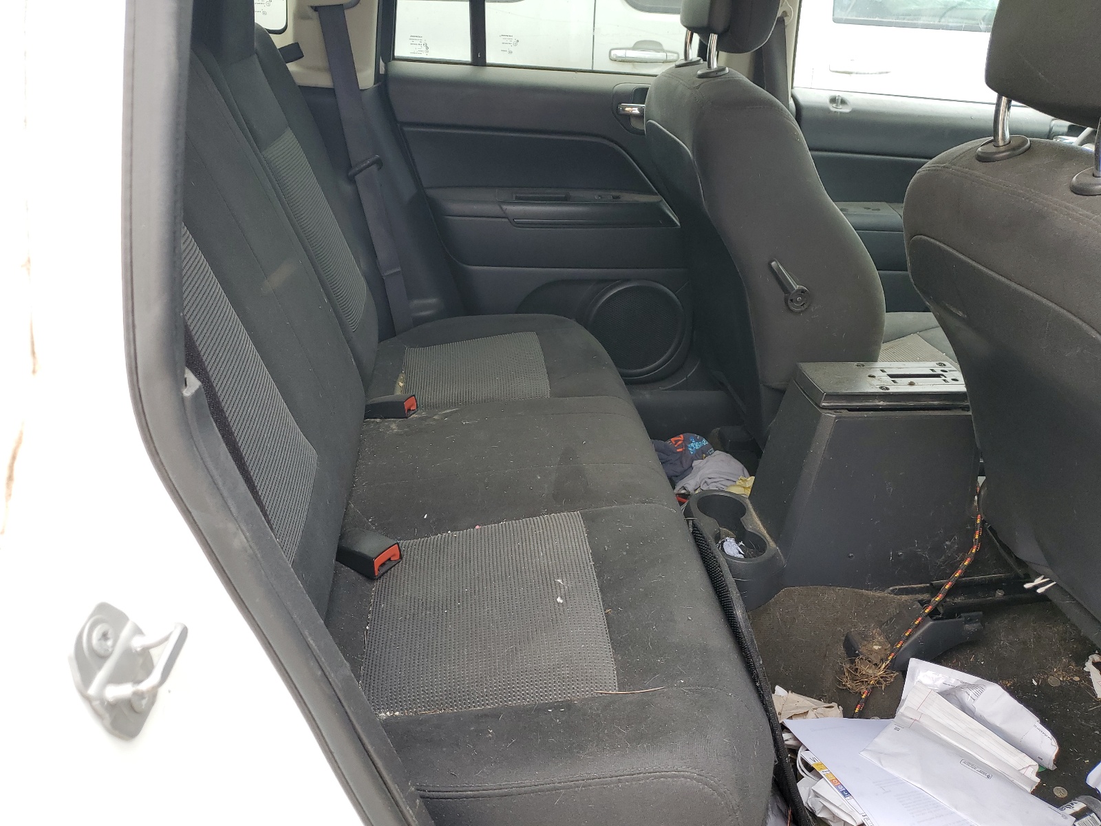 1C4NJCBA7GD715032 2016 Jeep Compass Sport