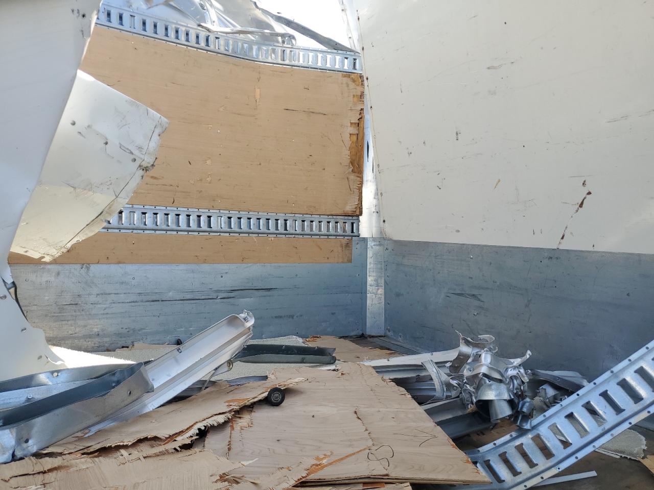 2015 Isuzu Npr Hd VIN: 54DC4W1B1FS807480 Lot: 58757184