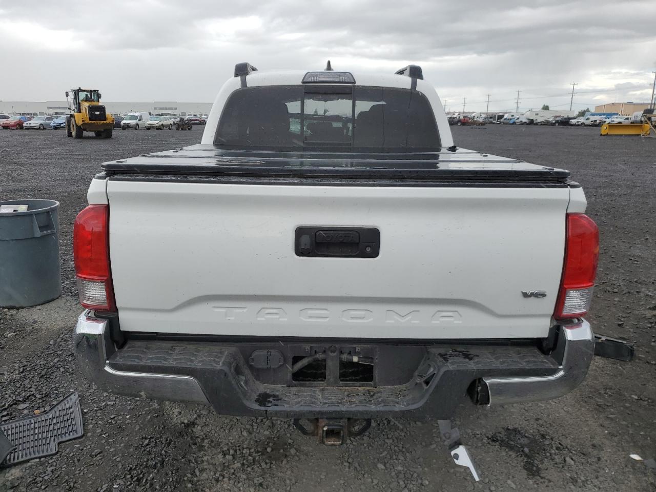2017 Toyota Tacoma Double Cab VIN: 5TFCZ5AN5HX089643 Lot: 60674014