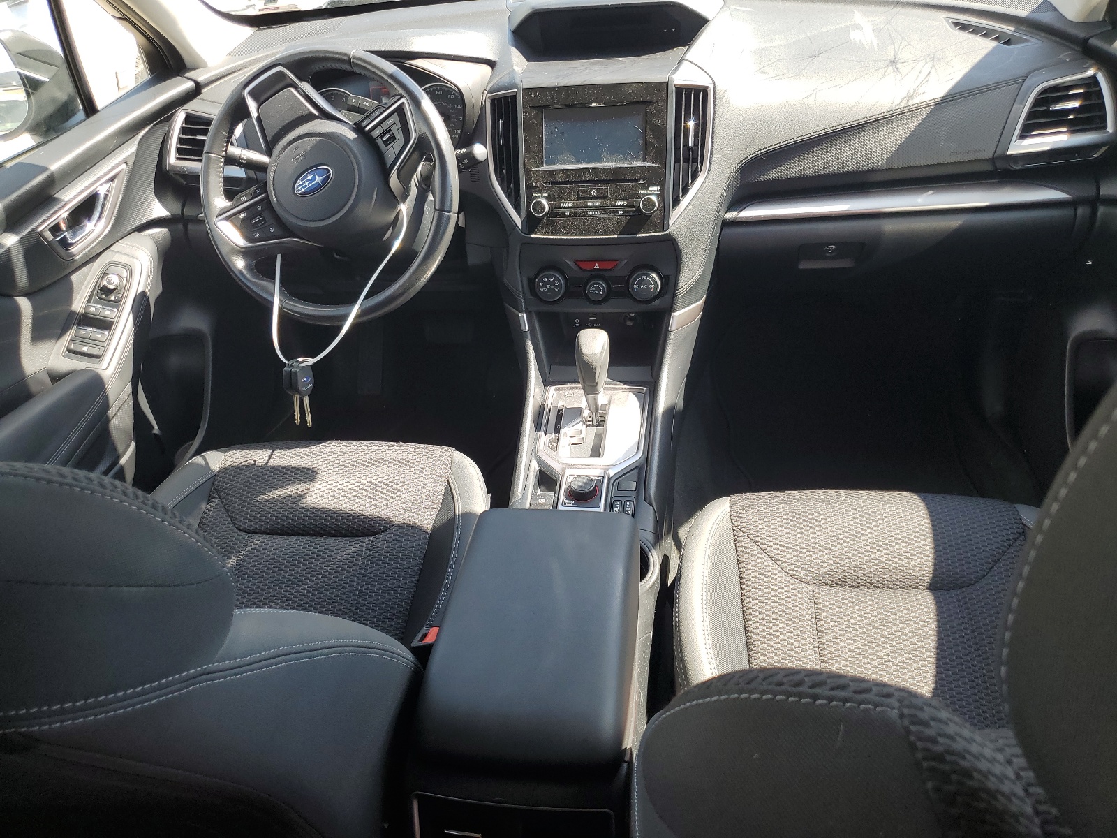 JF2SKAEC3KH527435 2019 Subaru Forester Premium