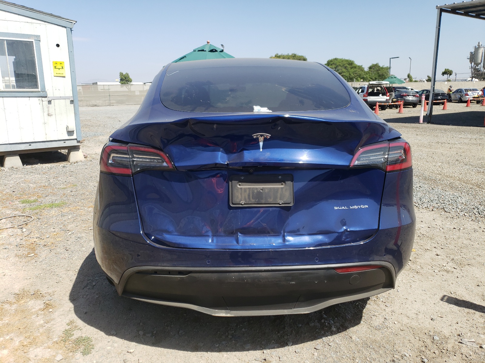 5YJYGDEE0LF010673 2020 Tesla Model Y