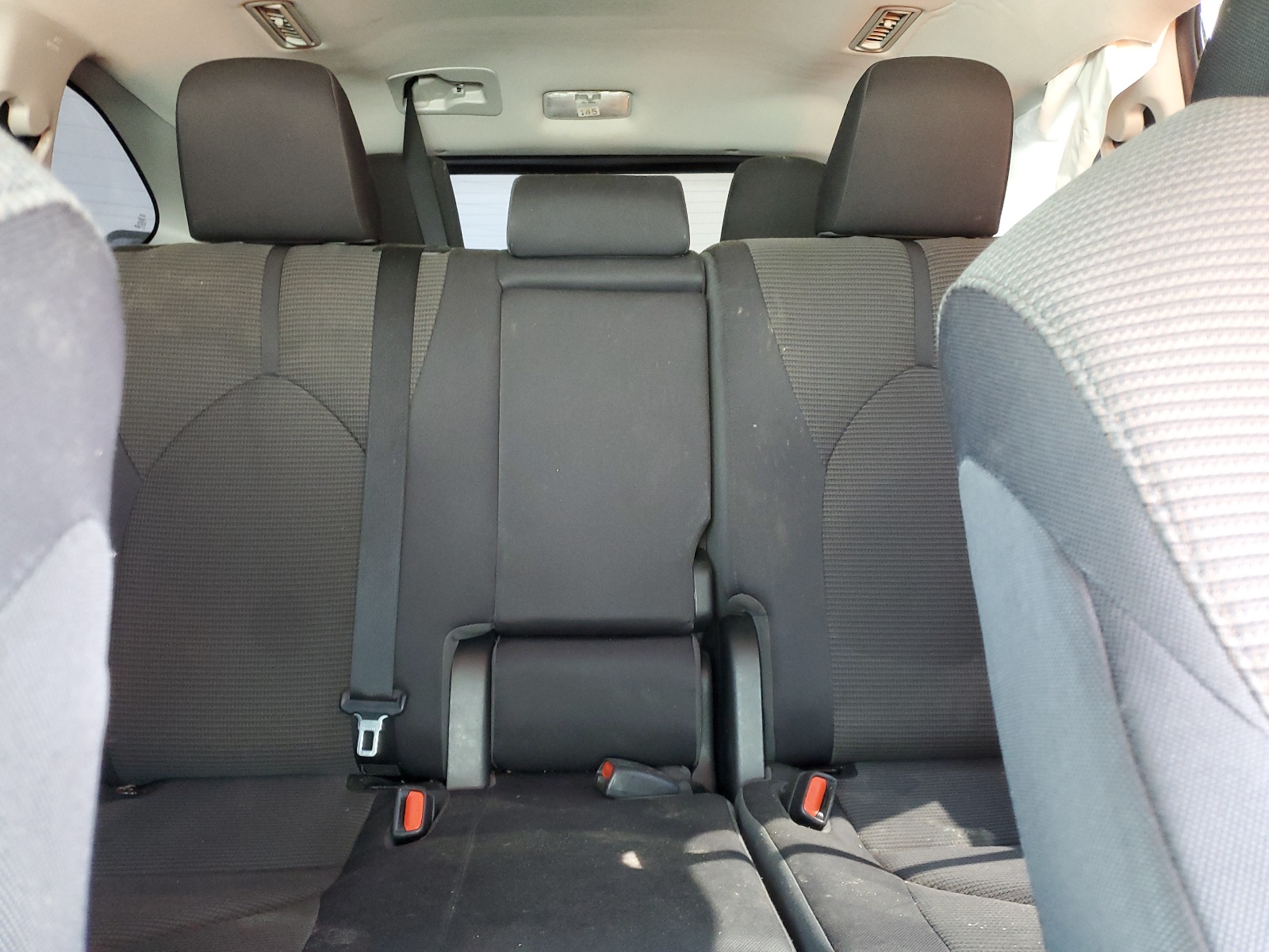 5TDBZRBH0NS211757 2022 Toyota Highlander L