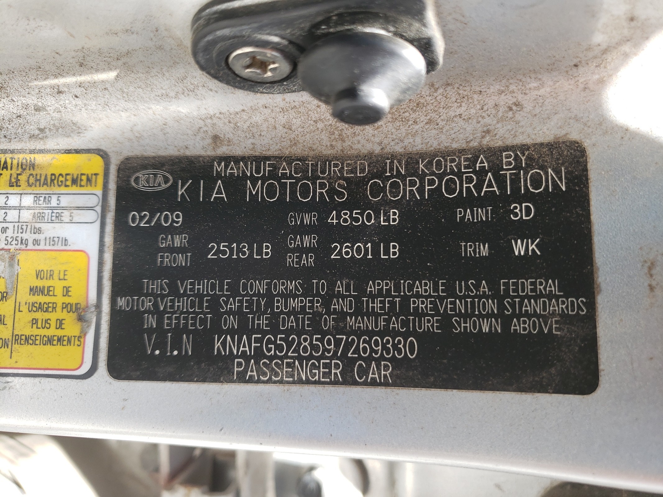 KNAFG528597269330 2009 Kia Rondo Base