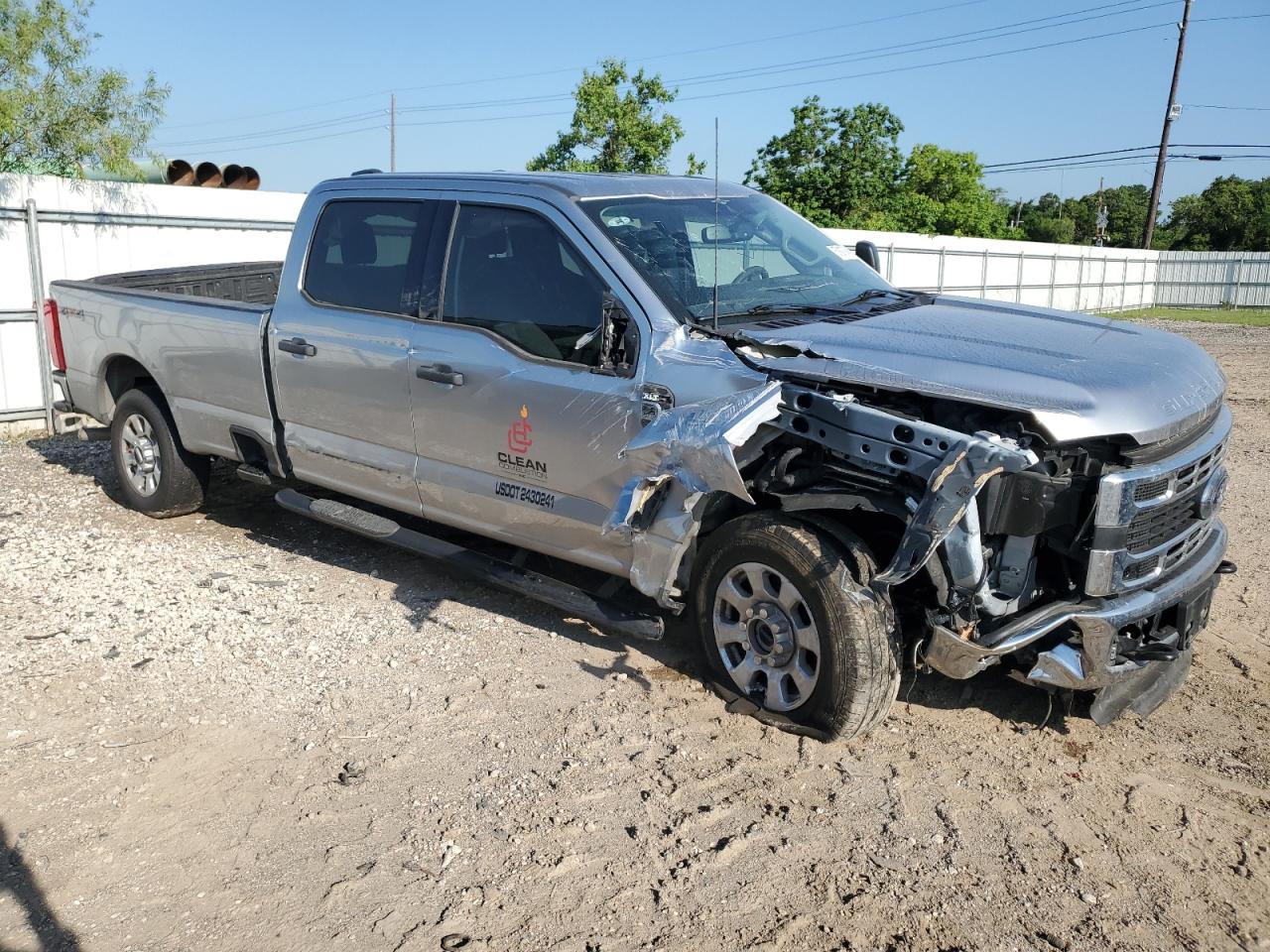 2023 FORD F250