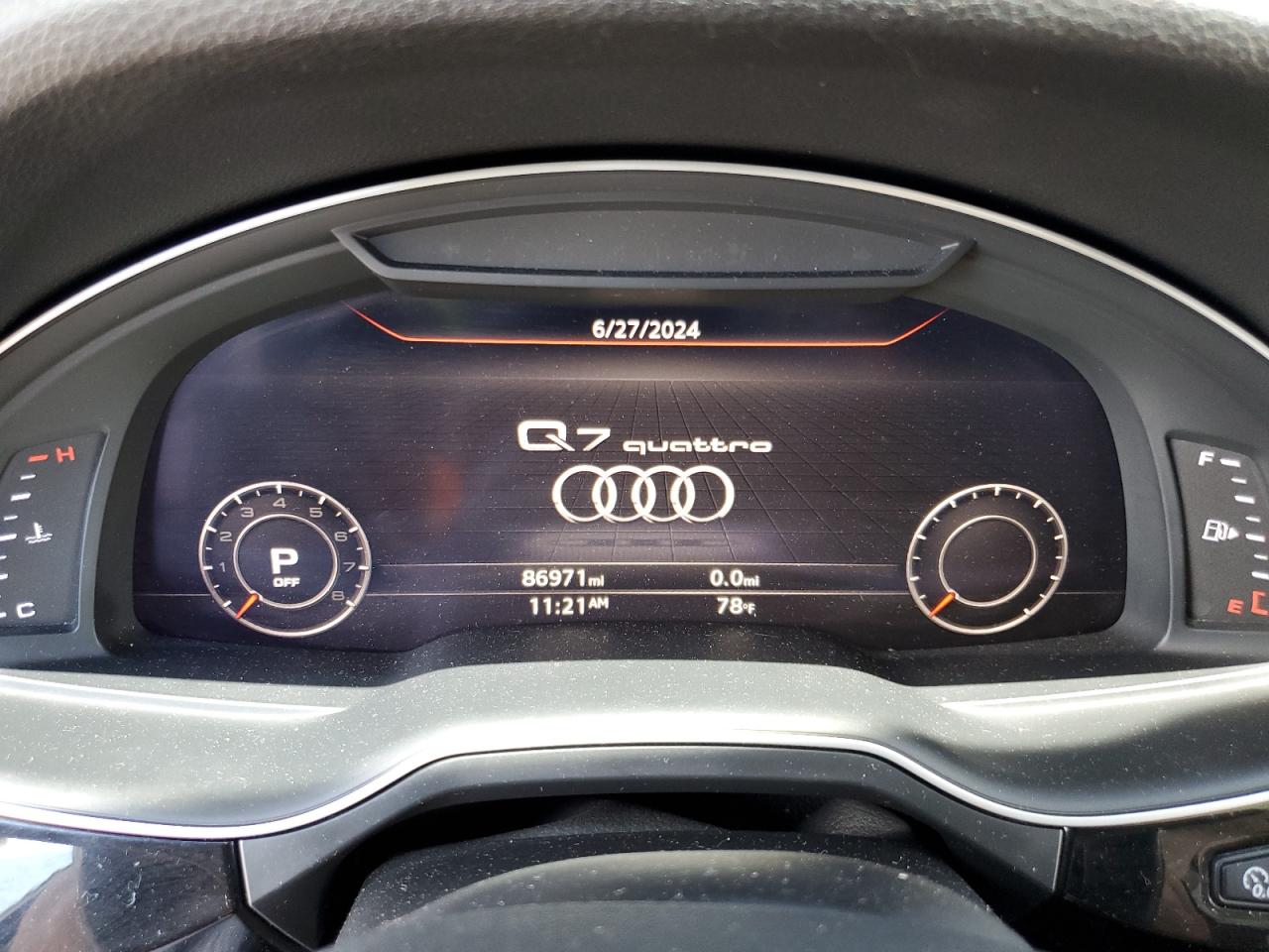 WA1LAAF70JD035033 2018 Audi Q7 Premium Plus