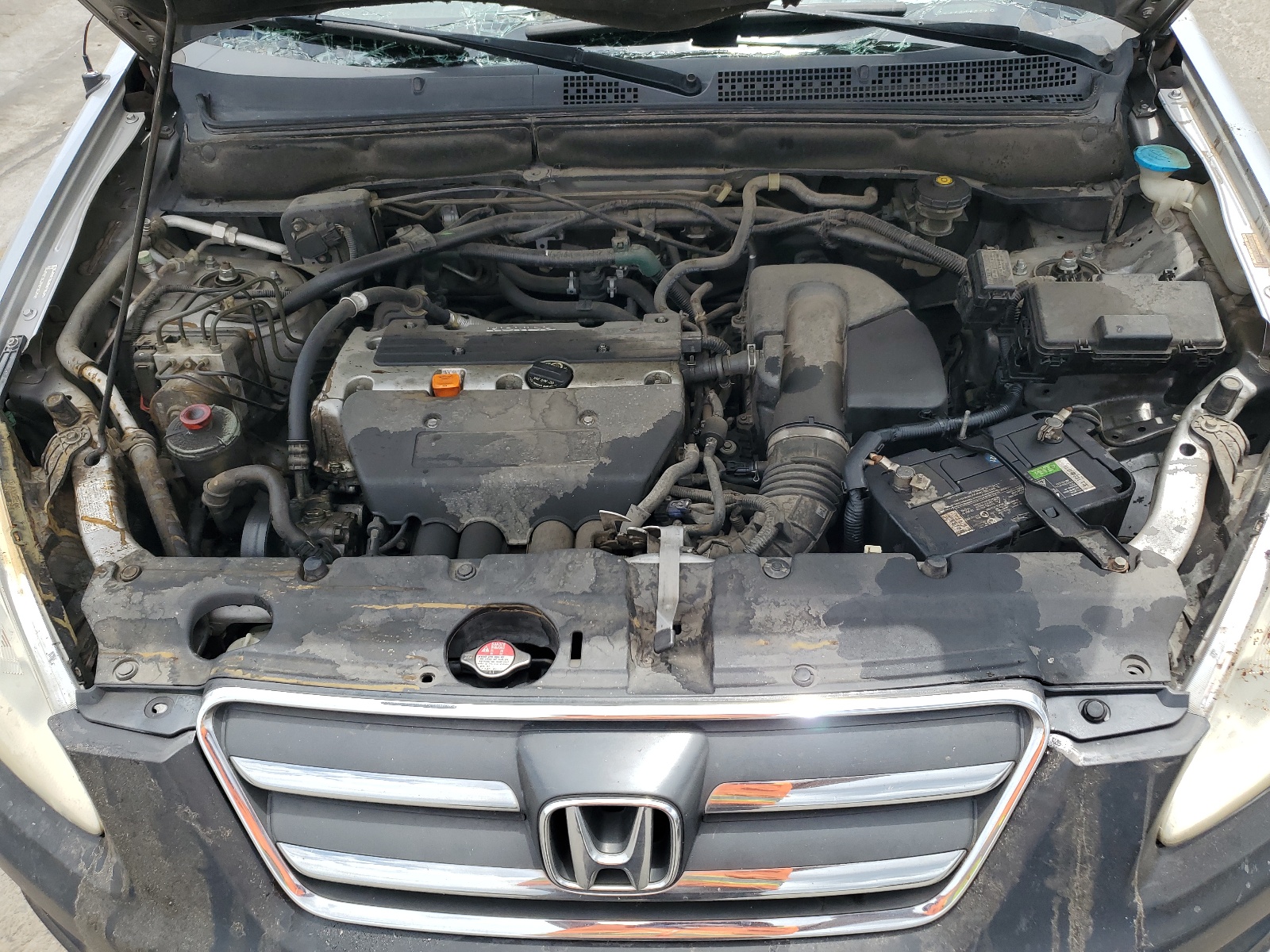 JHLRD68535C018628 2005 Honda Cr-V Lx