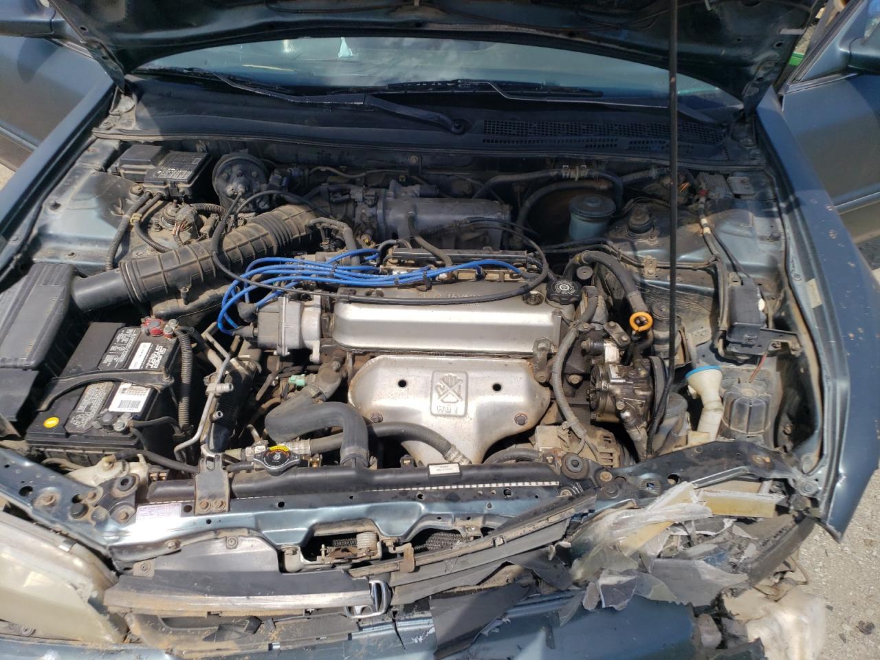 1996 Honda Accord Lx VIN: 1HGCD5636TA107568 Lot: 60352834