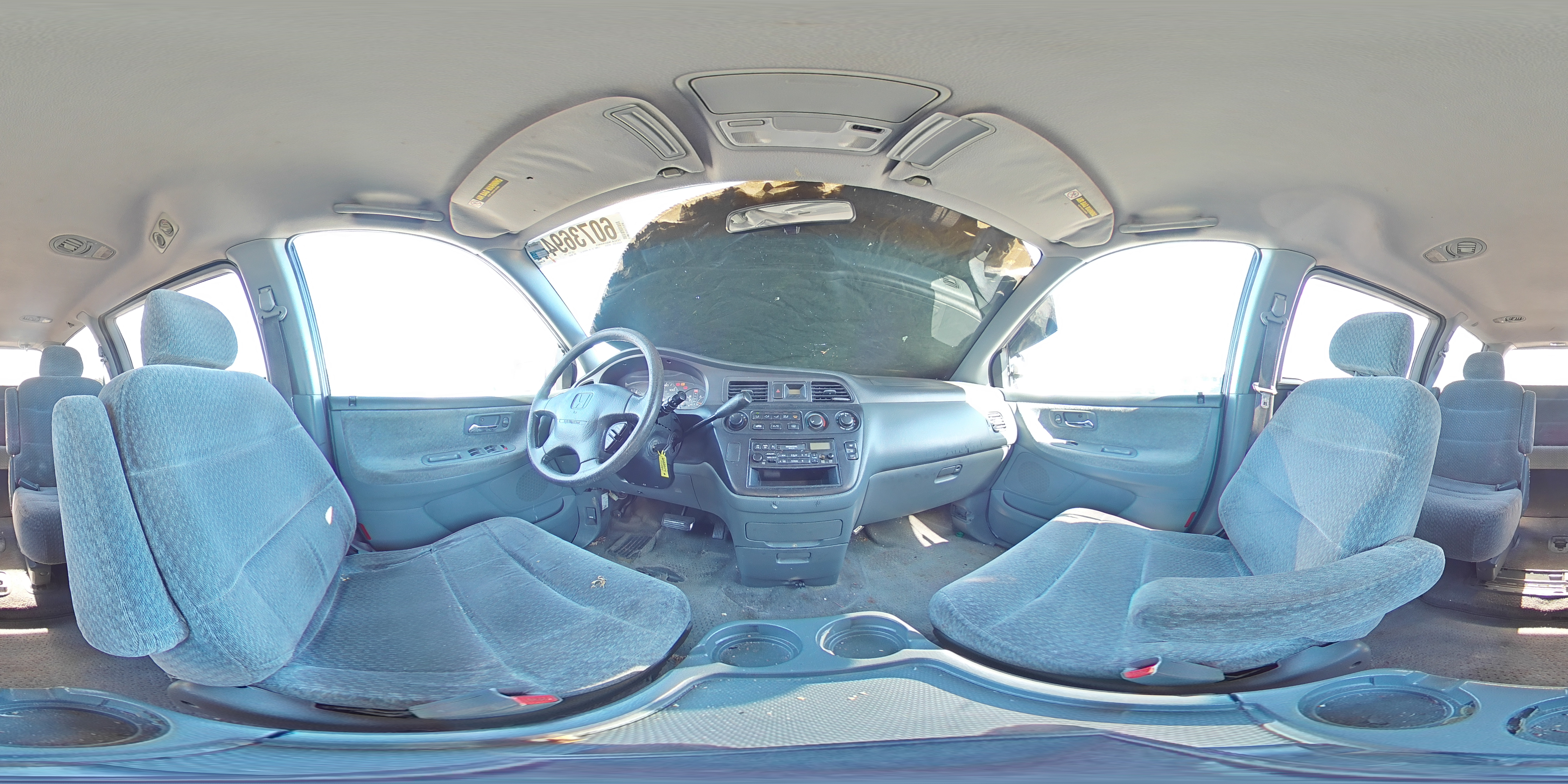 2000 Honda Odyssey Lx VIN: 2HKRL1857YH562609 Lot: 60736944