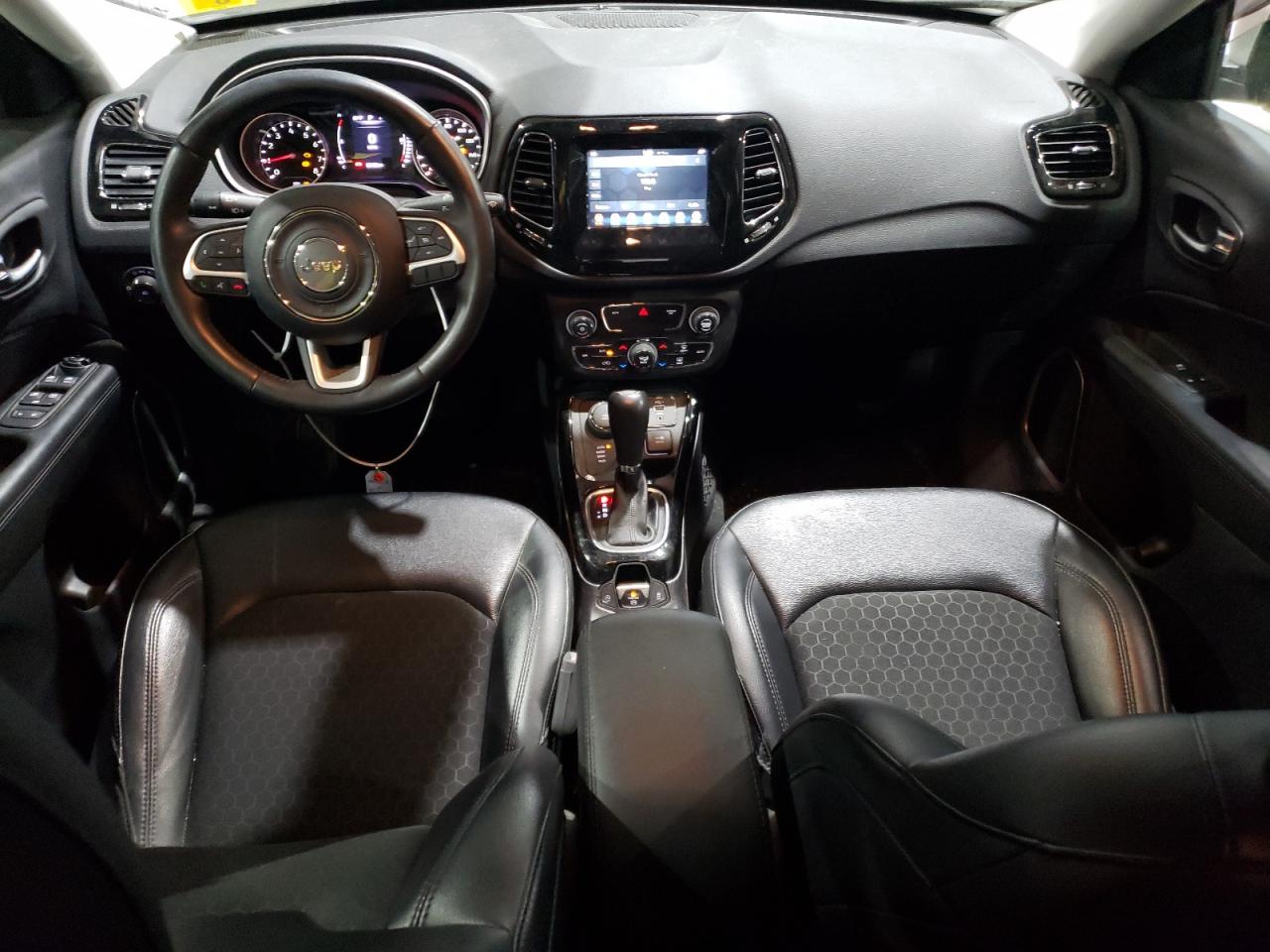 2019 Jeep Compass Latitude VIN: 3C4NJDBB3KT683469 Lot: 57246684