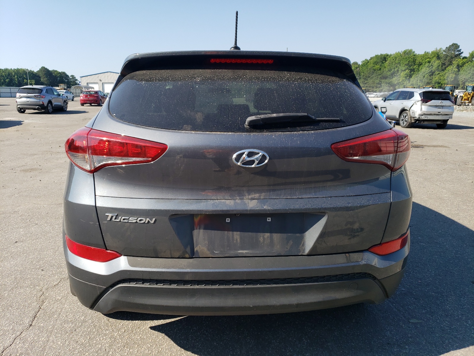 KM8J23A40HU392401 2017 Hyundai Tucson Se