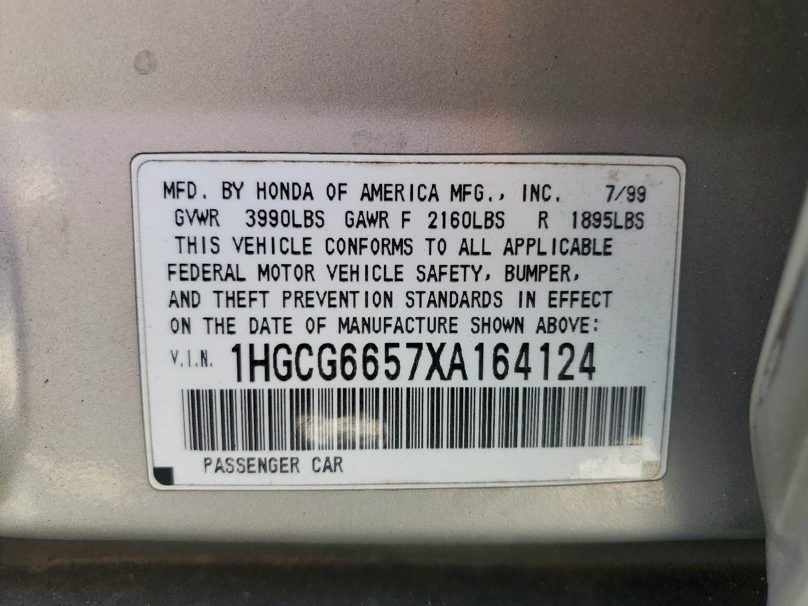 1HGCG6657XA164124 1999 Honda Accord Lx