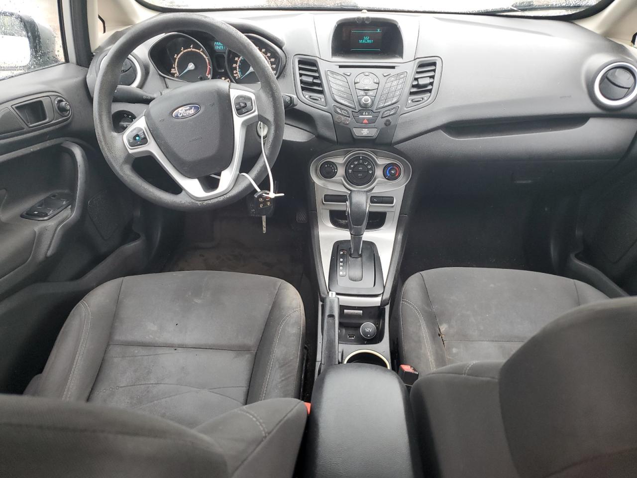 3FADP4BJ0HM170044 2017 Ford Fiesta Se