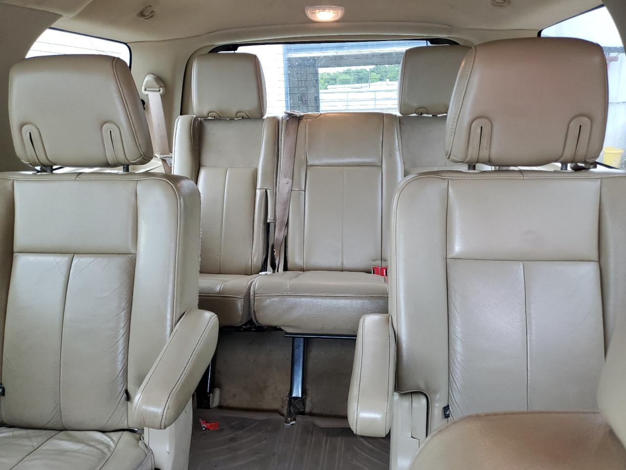 2011 Ford Expedition Xlt VIN: 1FMJU1H57BEF46181 Lot: 60854544