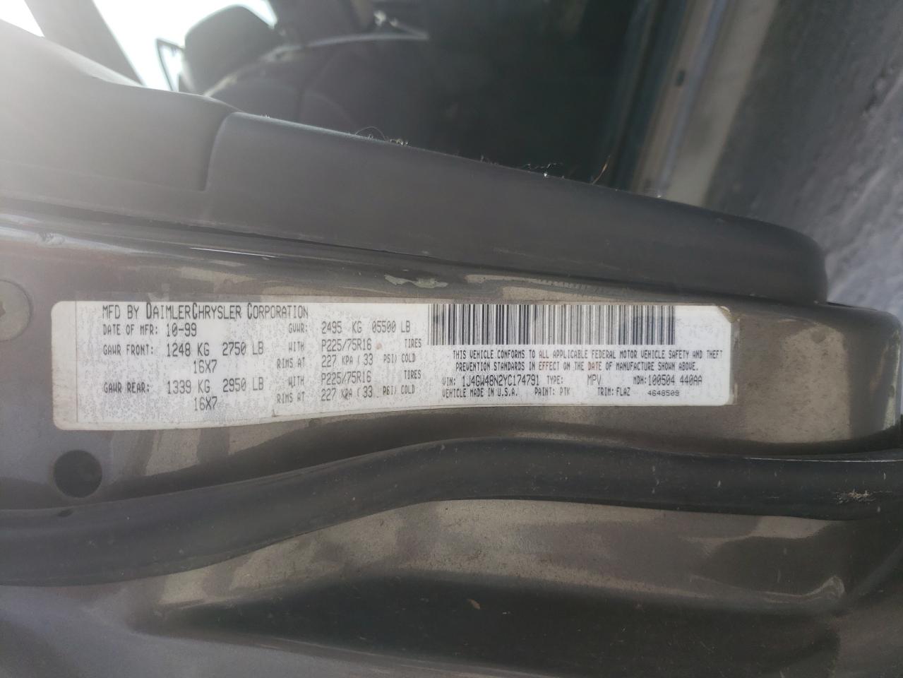 2000 Jeep Grand Cherokee Laredo VIN: 1J4GW48N2YC174791 Lot: 58687034