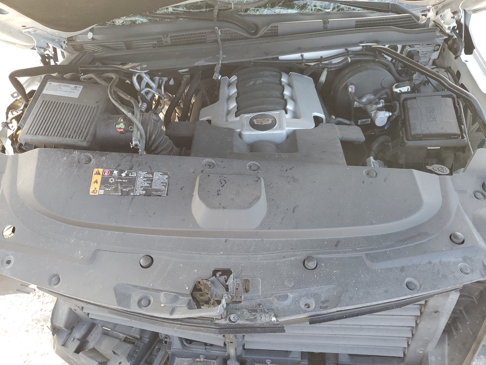 1GYS3HKJ0KR106929 2019 Cadillac Escalade Esv Luxury