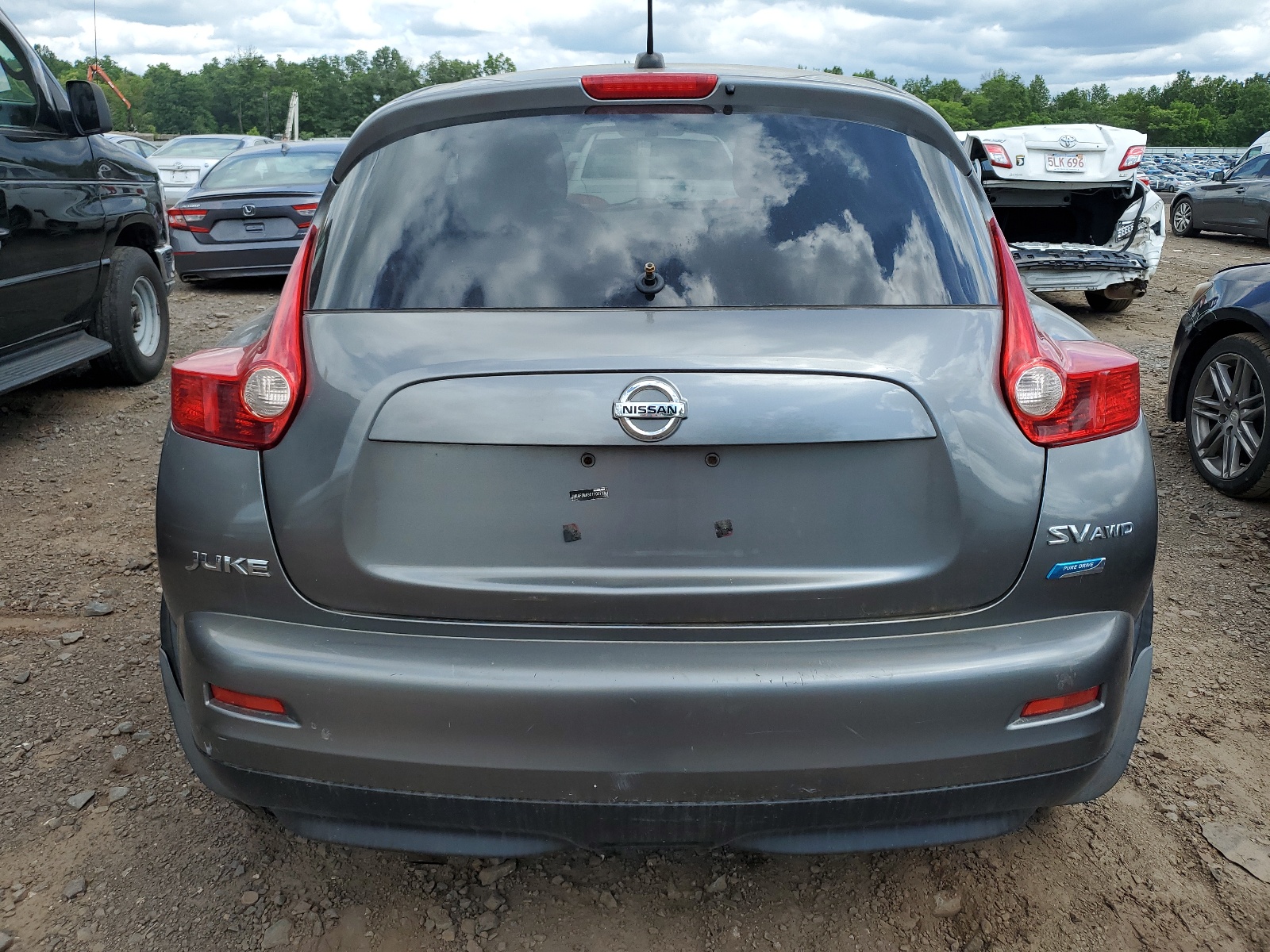 2012 Nissan Juke S vin: JN8AF5MV2CT114319